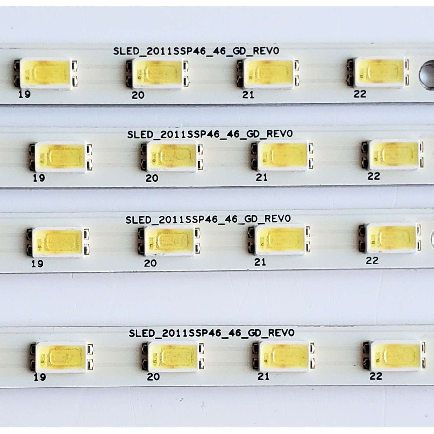 KIT DE LED'S PARA TV SHARP ((4 PIEZAS)) / NUMERO DE PARTE SLED-2011SSP46-46-GD_REV0 / SLED-2011SSP46-46-GD / 2011SSP46 / PANEL LK460D3GW80Z / MODELO LC-46LE830U - Imagen 6
