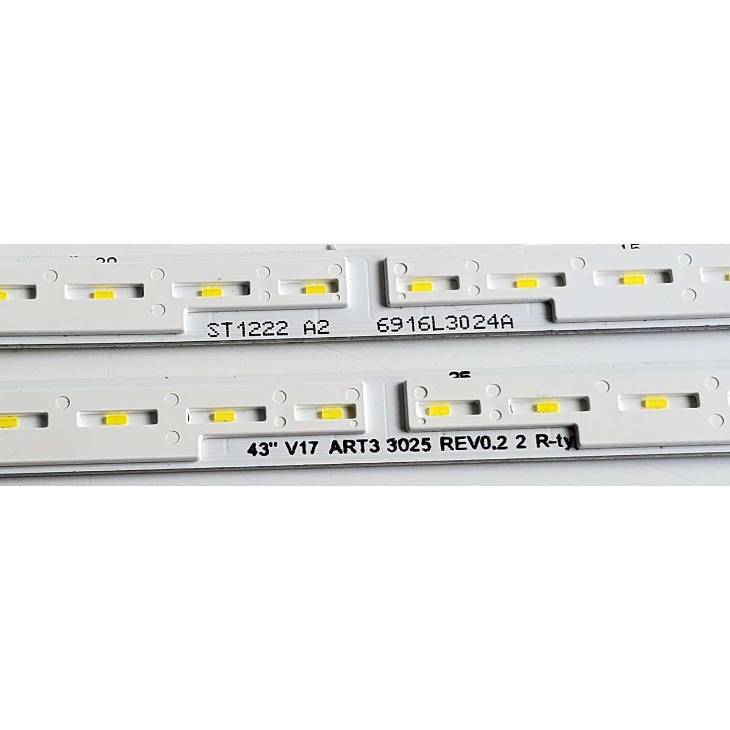 KIT DE LED'S PARA TV LG ((2 PIEZAS)) / NUMERO DE PARTE 6916L-3024A / 6916L-3025A / 3025A / 3024A / 43" V17 ART3 3024 REV0.2 2 L-TYPE / 43" V17 ART3 3025 REV0.2 2 R-TYPE / PANEL LC430EGG (FK)(M1) / MODELO 43UJ750V-ZB / 43UJ750V-ZB.BEUYLJP - Imagen 3