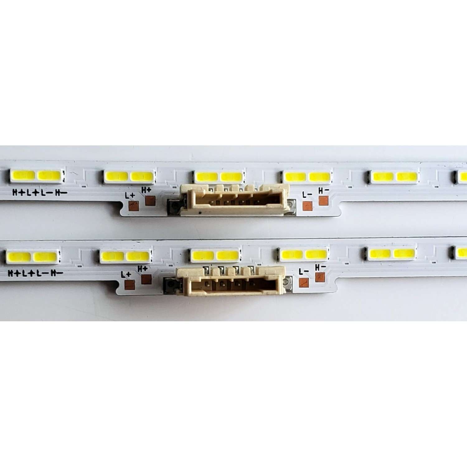 KIT DE LED'S PARA TV SAMSUNG ((2 PIEZAS)) / NUMERO DE PARTE 52596A / BN96-52596A / LM41-01043B/C / L1_AU8/9K DFM_S56(1)_R1.2 V18_100 LM41-01043B/C / LM41-01043B / LM4101043 / E306084 / PANEL CY-SA060HGSV1H / MODELOS UN60AU / UN60AU8000 / UE60AU8000 - Imagen 2