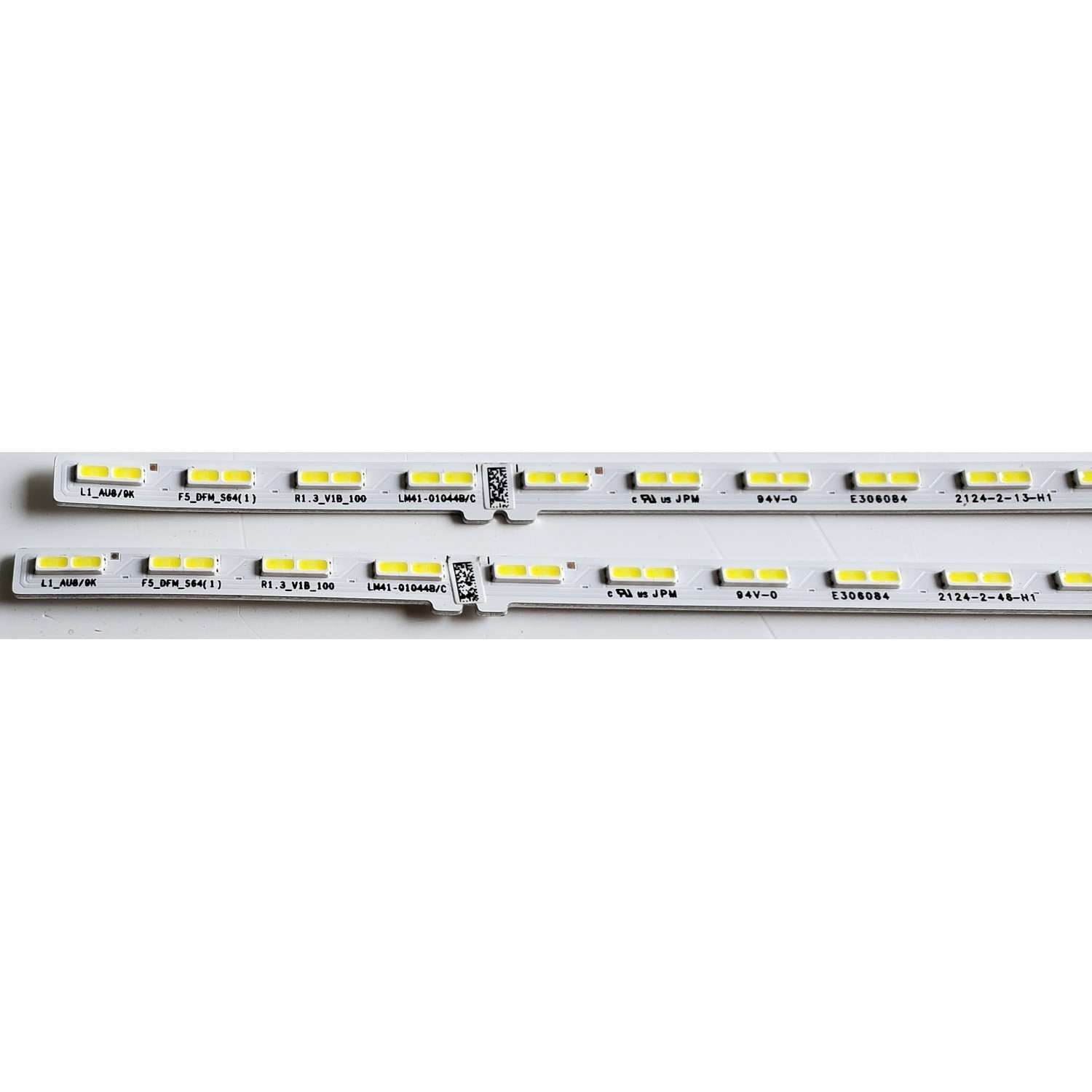 KIT DE LED'S PARA TV SAMSUMG ((2 PIEZAS)) / NUMERO DE PARTE 52586A / BN96-52586A / LM41-01044B / LM41-01044B/C / L1_AU8/9K F5_DFM_S64(1) R1.3_V1B_100 LM41-01044B/C / MODELOS UN65AU / UE65AU / HG65AU / GU65AU / MAS MODELOS EN DESCRIPCIÓN - Imagen 4