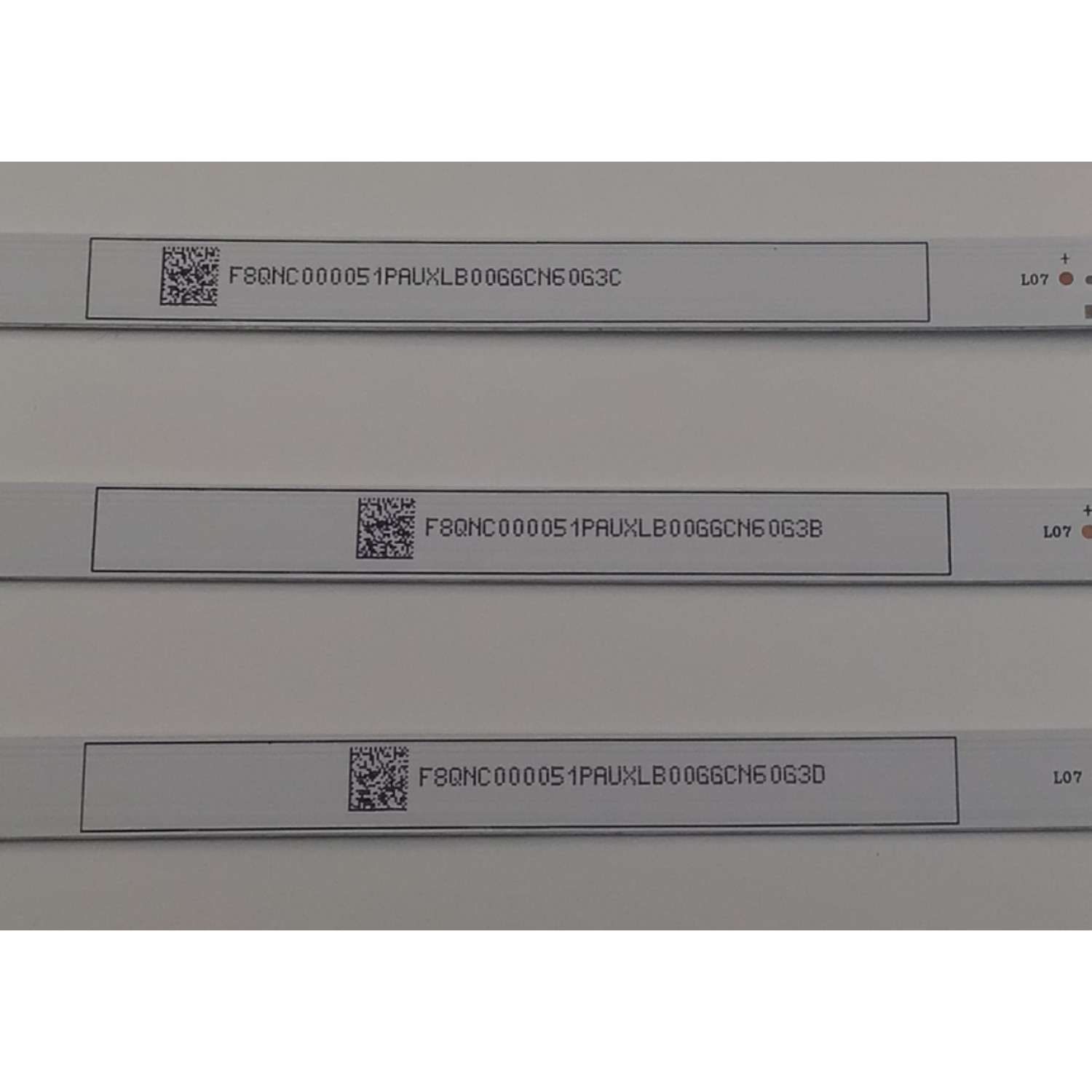 KIT DE LEDS ORIGINAL PARA TV VIZIO 3 PIEZAS / NUMERO DE PARTE JL.D50071330-202FS-M_V02 / F8QNC000051PAUXLB00GGCN6 / 231221 01 29 / PANEL V500DJ7-E03 / V500DJ7-203 / MODELO V4K50M-0809 / V506-J09 / V4K50S-0809 / V4K50C-0809 - Imagen 3