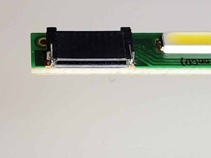 TIRA DE LED PARA MONITOR HP ((1 PIEZA)) / NUMERO DE PARTE 6916L-1900A / LM250WF5-RSAR7 REV 0.2 / LM250WF5 / EC8F3BJW / PANEL'S LM250WF5 (RS)(BR6) / LM250WF5(RS)(BR6) / MODELO HSTND-9171-N - Imagen 2
