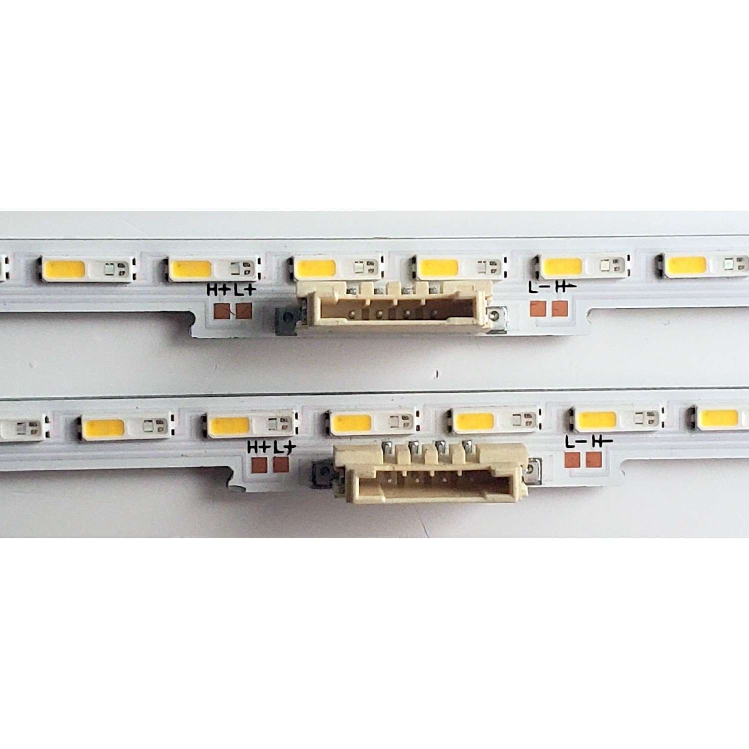 KIT DE LED'S PARA TV SAMSUNG ((2 PIEZA)) / NUMERO DE PARTE BN96-52593A / BN9652593A / Q60/70A_STC430AG1_7020_2IN1_50LEDS_REV1.0_200914 BN96-52593A / E320262 / PC66259A / FA54290C / MODELOS QN43Q60 / QE43Q60AW / QN43Q60AAF / HG43Q60AANFXZA - Imagen 4