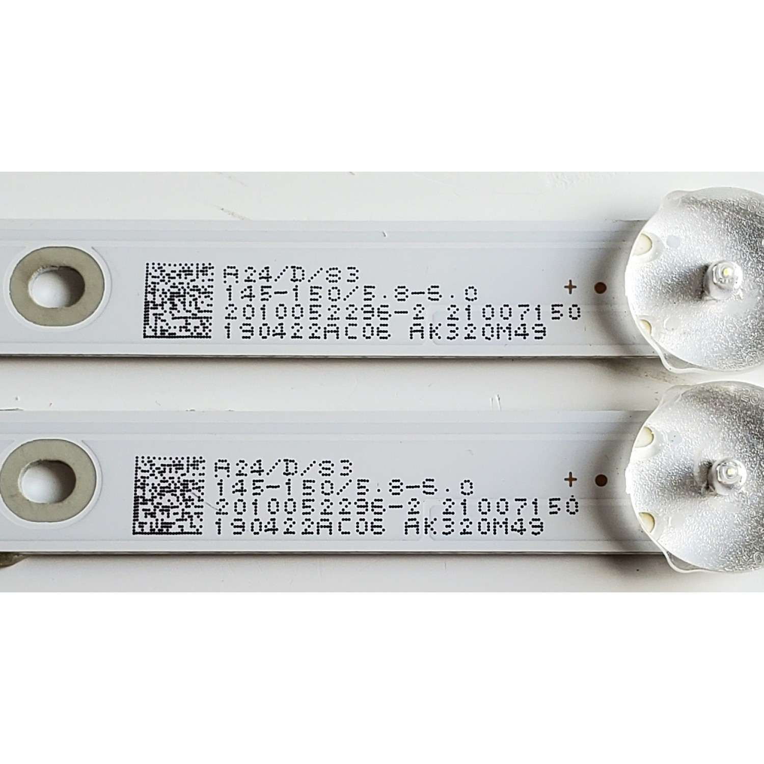 KIT DE LED'S PARA TV POLAROID ((2 PIEZAS)) / NUMERO DE PARTE AHKK32D06-ZC22AG-90 / 303AK320062 / AK320M49 / E465853 / 21245A / 21007150 / 190422AC06 / 2010052296-2 / MODELOS PTV3215ILED / ATV3215LED - Imagen 4