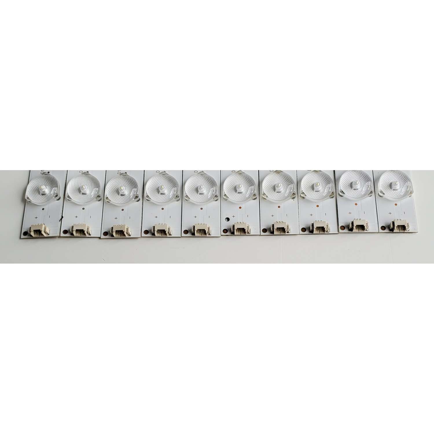 KIT DE LED'S PARA TV PROSCAN ((10 PIEZAS)) / NUMERO DE PARTE DLED480G1 / DLED480G1-L06-A0 / DLED480G1-R06-A0 / MODELO PLDED4879A-B - Imagen 2