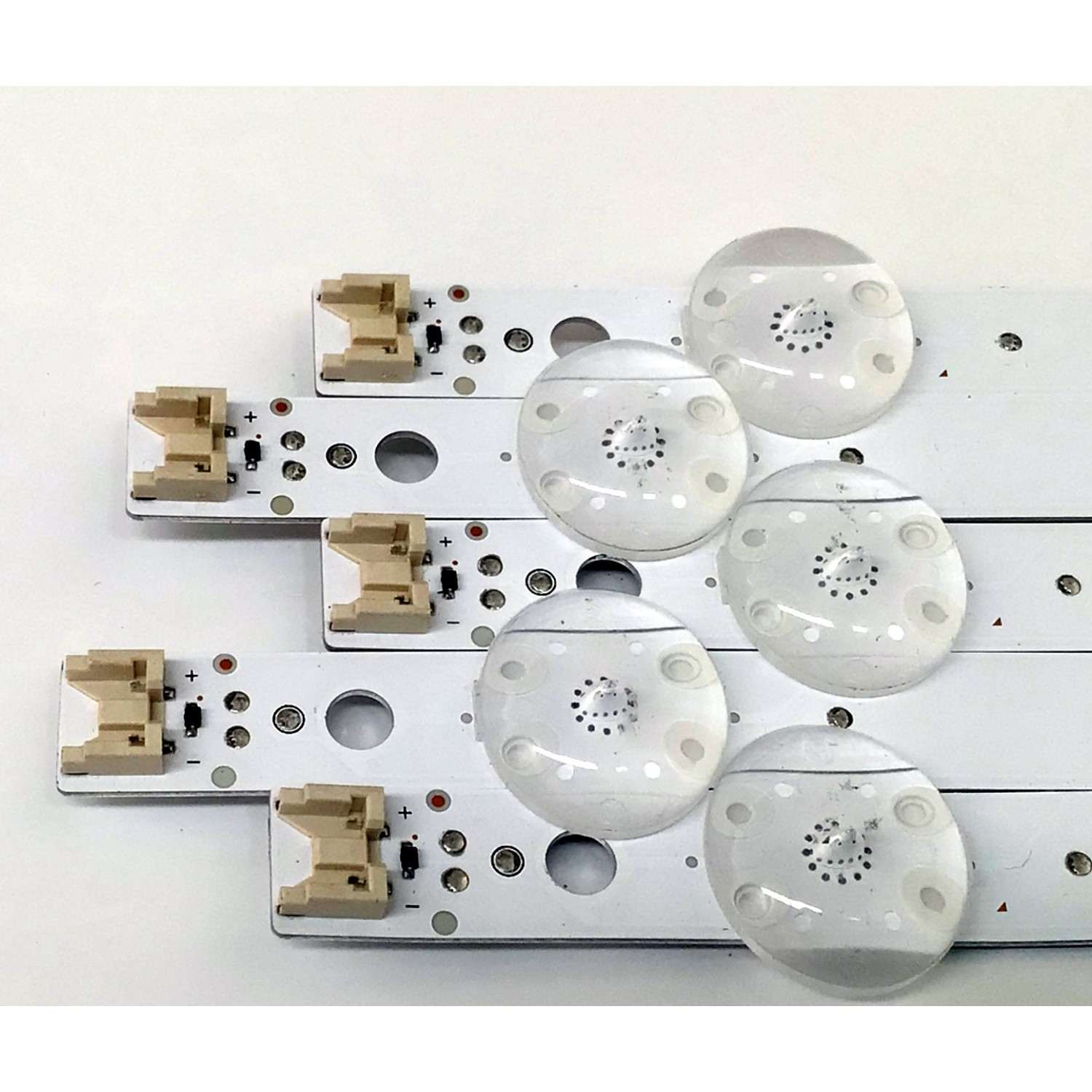 KIT DE LED'S PARA TV LG ((5 PIEZAS)) / NUMERO DE PARTE EAV65054301 / SSC_Y23 Slim Trident 43UR80_HKC_S / SSC_Y23 Slim Trident 43UR80_HKC_PTN0.6_REV00_220915 / 10373 25UM R603 1W / PANEL NC430TQG-VHKHA / DISPLAY PT430GT01-5 VER.1.0 / MODELO 43UR8000AUA  - Imagen 3