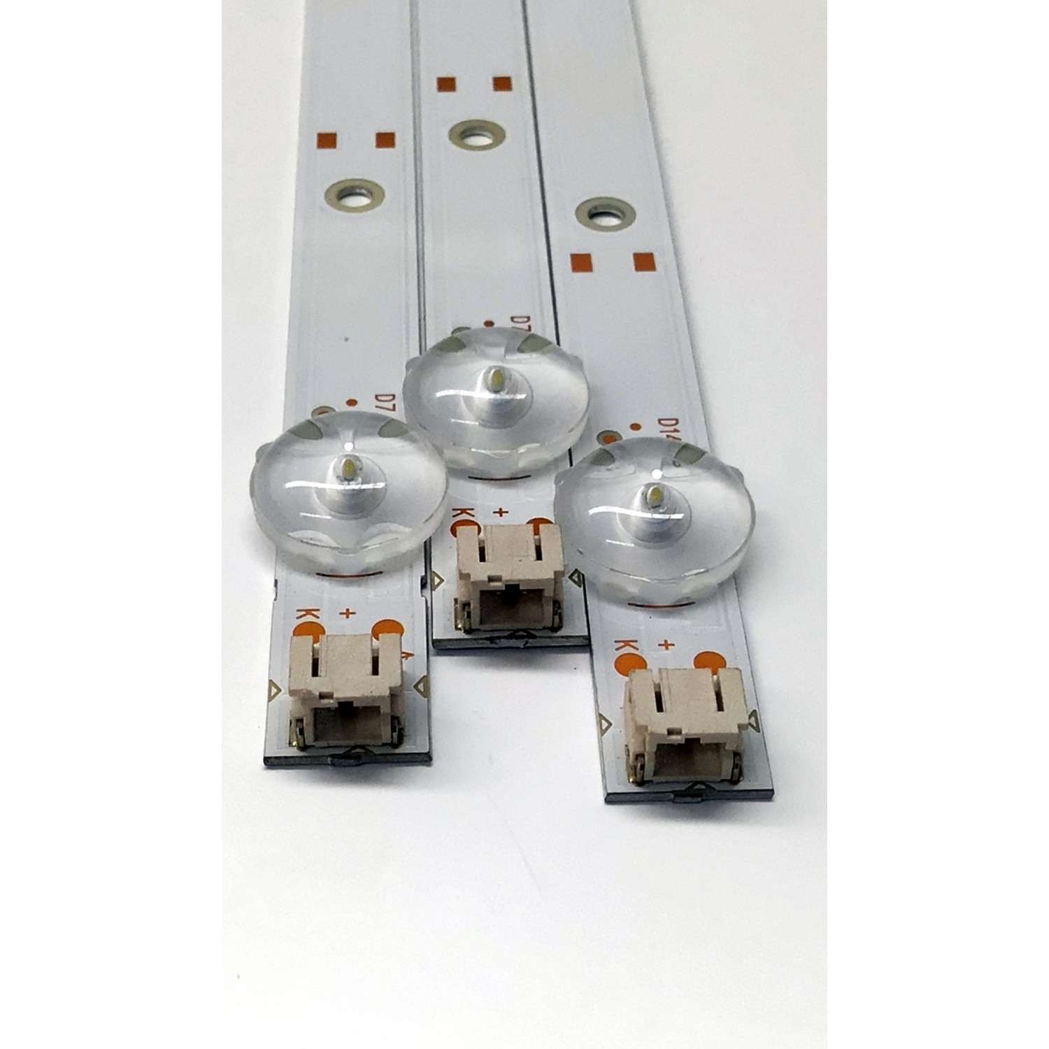 KIT DE LED'S PARA TV ATVIO ((3 PIEZAS)) / NUMERO DE PARTE 0Y39D07-ZC22AG-04E / 39D07-ZC22AG-04E / 303WY390042E / E331251 / 210117AC09 / 532WY390M12 / PANEL LS390JF2A04 / DISPLAY LC390TA2A 09 / MODELO ATV3916LED - Imagen 2