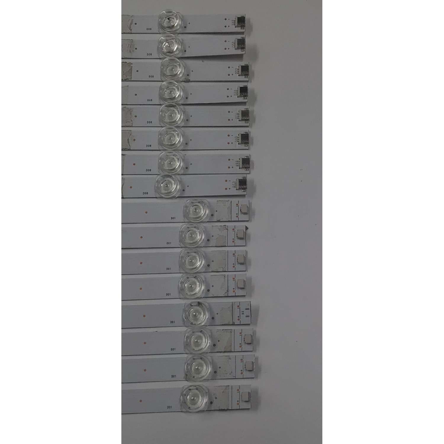 KIT DE LEDS PARA TV ORIGINAL 16 PIEZAS / NUMERO DE PARTE CRH-BXBUM75Q63030081414L / CRH-BXBUM75Q63030081414L-L-REV1.2 / CRH-BXBUM75Q63030081414L-R-REV1.2 / 7839-763015-05081411 / 0L21XXXJB21139HBK1A8BXBU / 239510 / 0XXX0L21JB2 / MODELO 75" - Imagen 7