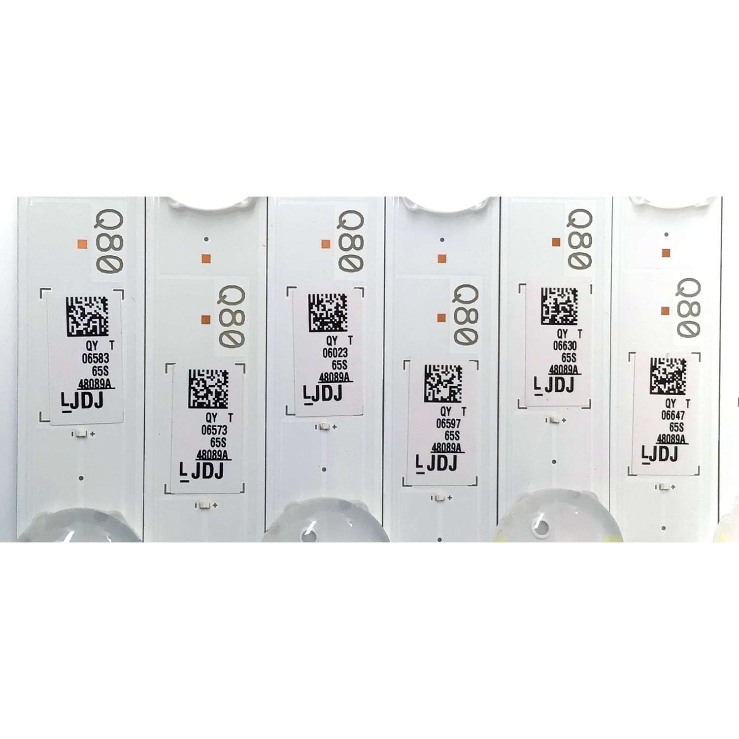KIT DE LED'S PARA TV SAMSUNG ((24 PIEZAS)) / NUMERO DE PARTE 48089A / BN96-48089A / V9Q8-650SM0-R0 / E251781 / Q80-65S-12EA / PANEL CY-TR065FLLV9H / MODELO QN65Q80 / QN65Q80RAFXZA AA01 - Imagen 3
