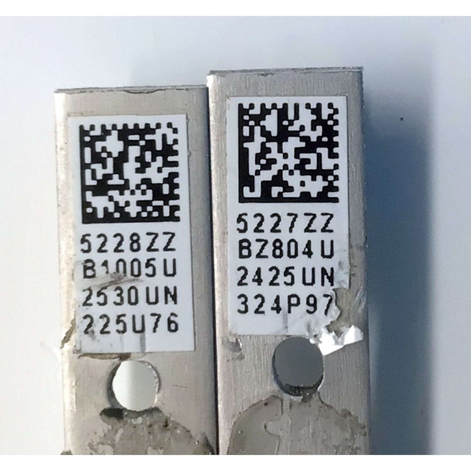 KIT DE LED'S PARA TV SHARP ((2 PIEZAS)) / NUMERO DE PARTE 5227ZZ / 5228ZZ RUNTK5227ZZ / RUNTK5228ZZ / 7030PKG 68EA R-TYPE REV0.2 120611 / 7030PKG 68EA L-TYPE REV0.2 120611 / PANEL JE600D3LC2N / MODELOS 60LS5700 / LC-60EQ / LC-60LE / LC-60SQ / LC-60C / E601I / KDL-60R550A - Imagen 2