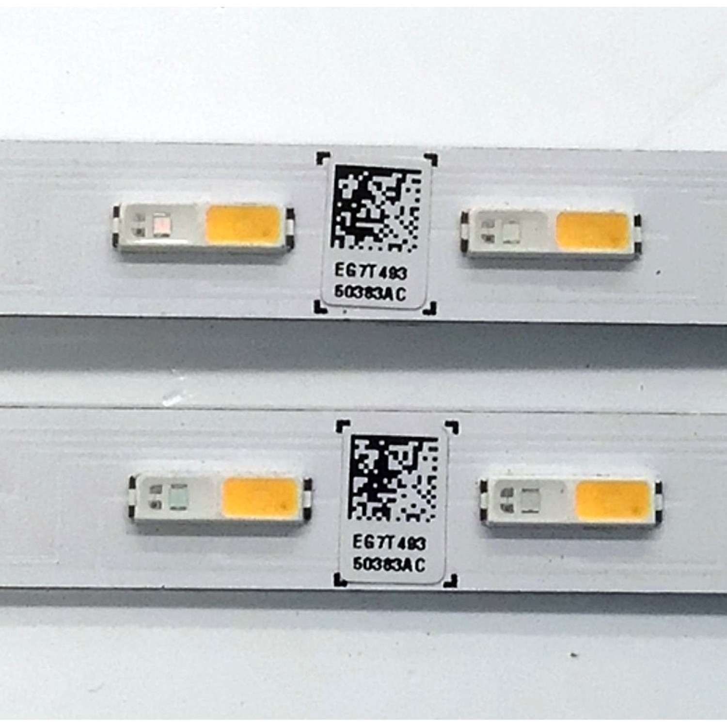KIT DE LEDS ORIGINAL PARA TV SAMSUNG 2 PIEZAS / NUMERO DE PARTE BN96-50383A / STC550F64 / Q60/70T_STC550F64_7020_2in1_BLUE_48LED_Rev2.0_200302_BN96-50383A / Q60/70T_STC550F64_7020_21n1_BLUE_48LED / MODELOS QN55Q6 / QN55LS03 / QN55Q7D / QN55Q70 / QN55Q80 - Imagen 3