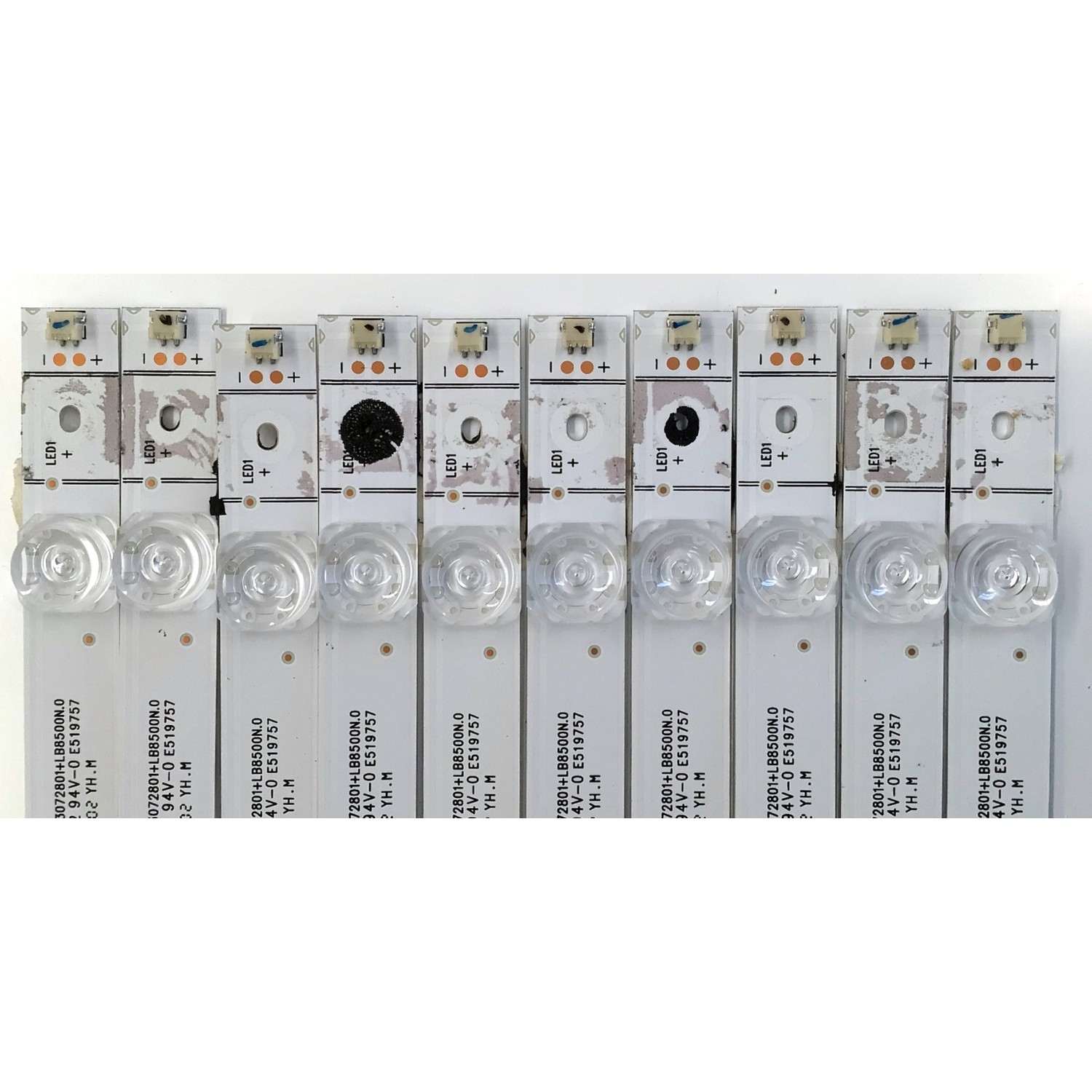 KIT DE LED'S PARA TV HISENSE QLED ((INCOMPLETO SOLO 10 PIEZAS)) / NUMERO DE PARTE LB8500N.0 / 2023072801 / HD850H1U51-TAL / 1314914 / HD850H1U51-TAL+2023072801+LB8500N.0 / E519757 / PANEL HD850H1U51-TBLF\S0\GM\ROH / DISPLAY T850QVN03.4 / MODELO 85QD6N - Imagen 4