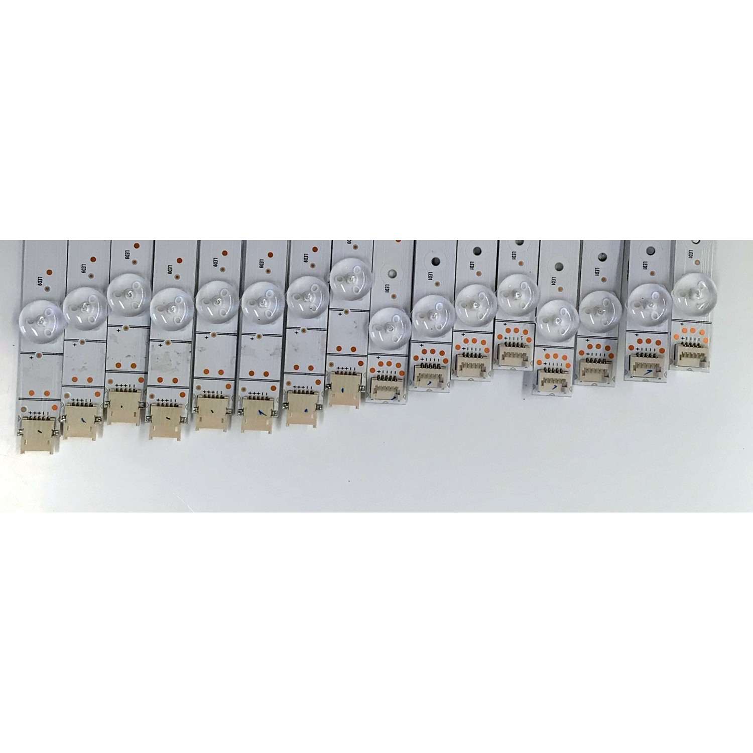 KIT DE LED'S PARA TV HISENSE QLED ((16 PIEZAS)) / NUMERO DE PARTE LB65099 V0 / 1270835 / HD650Y3U51 / HD650Y3U51-T0LA+2021102601+L / HD650Y3U51-T0LA+2021102601+R / AFT5-L / AFT5-R / PANEL HD650Y3U51-T0LG / DISPLAY T650QVN07.5 / MODELOS 65U65H / 65U6H - Imagen 2