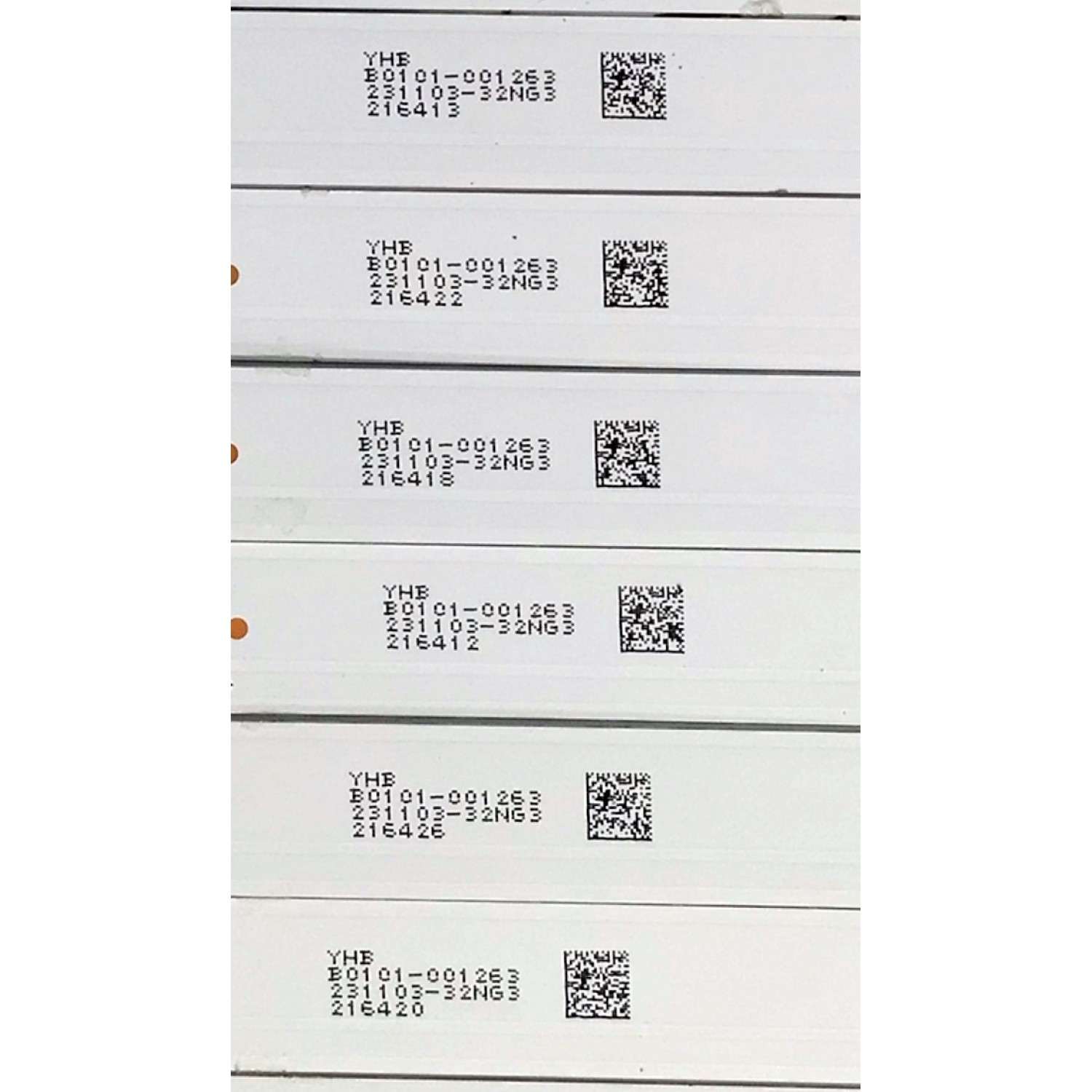 KIT DE LED'S PARA TV TCL ((16 PIEZAS)) / NUMERO DE PARTE 98P745-ZX3030A1-16X10YH-20230713 / HBH-H2 / E493461 / B0101-001263 / 231103-32NG3 / PANEL LVU980NDJL CD9W18 V1 / DISPLAY ST9751D01-4 VER.2.2 / MODELO 98S550G - Imagen 2