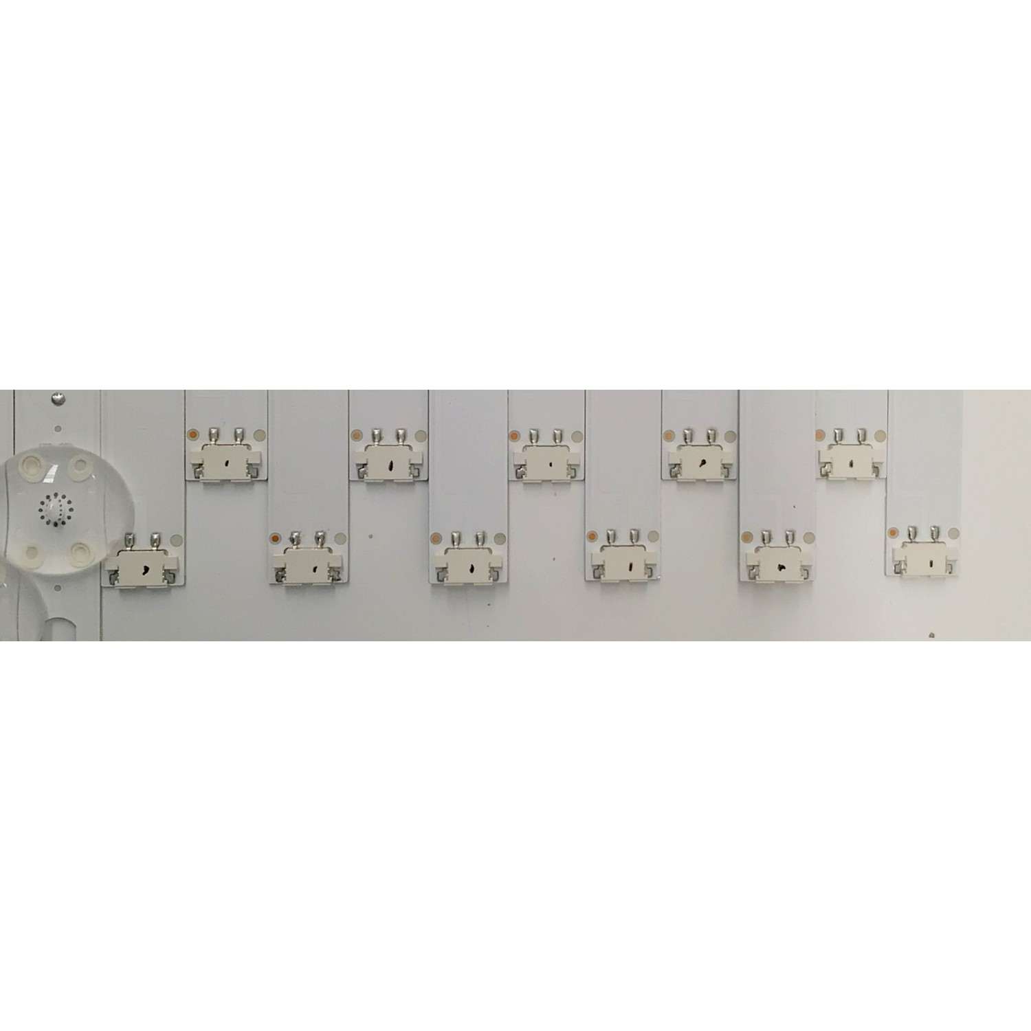 KIT DE LEDS ORIGINAL PARA TV LG 22 PIEZAS / NUMERO DE PARTE EAV65050001 / EAV65050101 / SSC_Y23 Slim Trident_86UR75_BOE_A_S / SSC_Y23 Slim Trident_86UR75_BOE_B_S / SSC_Y23 Slim Trident_86UR75_BOE_A / SSC_Y12 Slim Trident_86UR75_BOE_B / MODELO 86UR8750PSA - Imagen 8