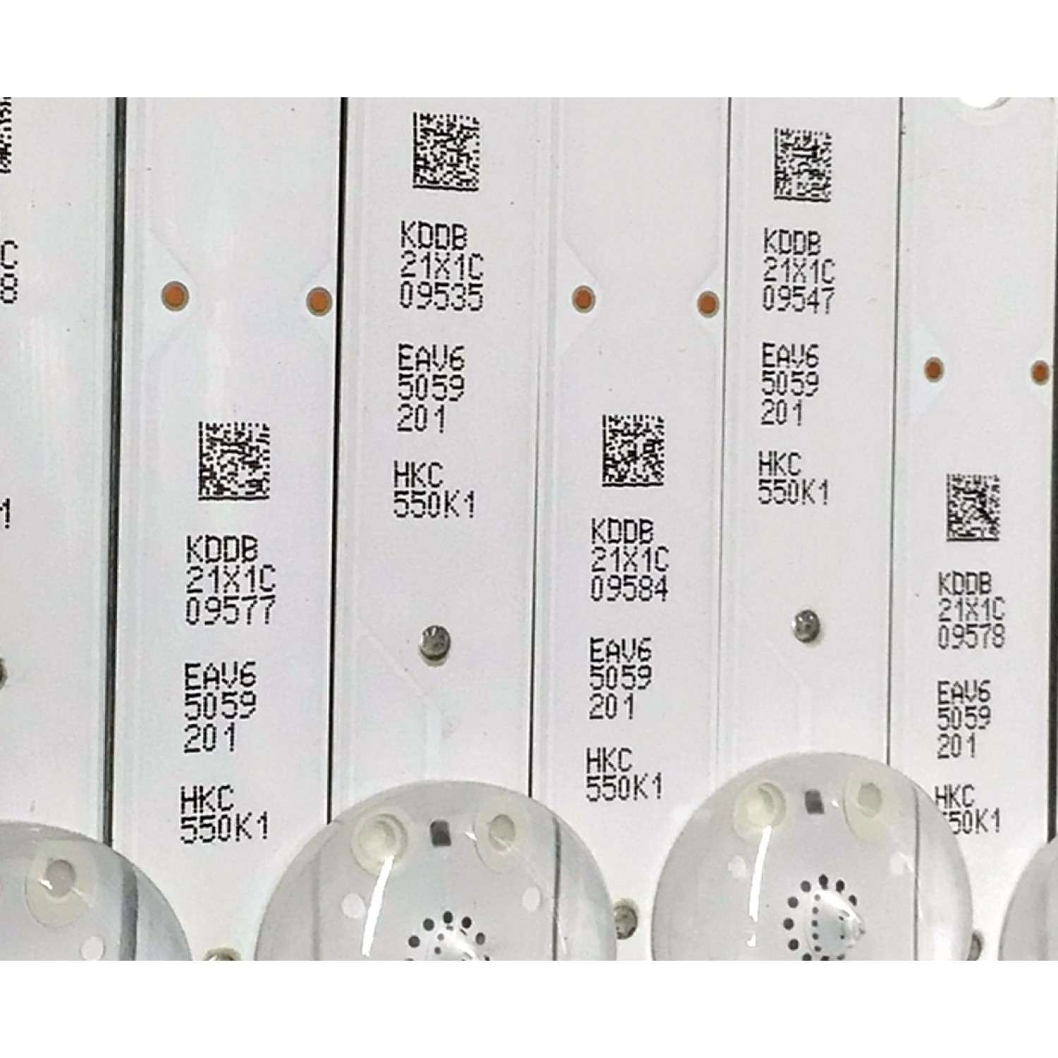 KIT DE LED'S PARA TV LG ((7 PIEZAS)) / NUMERO DE PARTE EAV65059201 / SSC_Y23 SLIM TRIDENT_55UR80/75_HKC_A_S / SSC_Y23 SLIM TRIDENT_55UR80/75_HKC_A_REV00_221122 / PANEL NC550TQG / DISPLAY PT550GT07-1 VER.1.0 / MODELO 55UR8750PSA / 55UR8750PSA.BWMSLJM - Imagen 2
