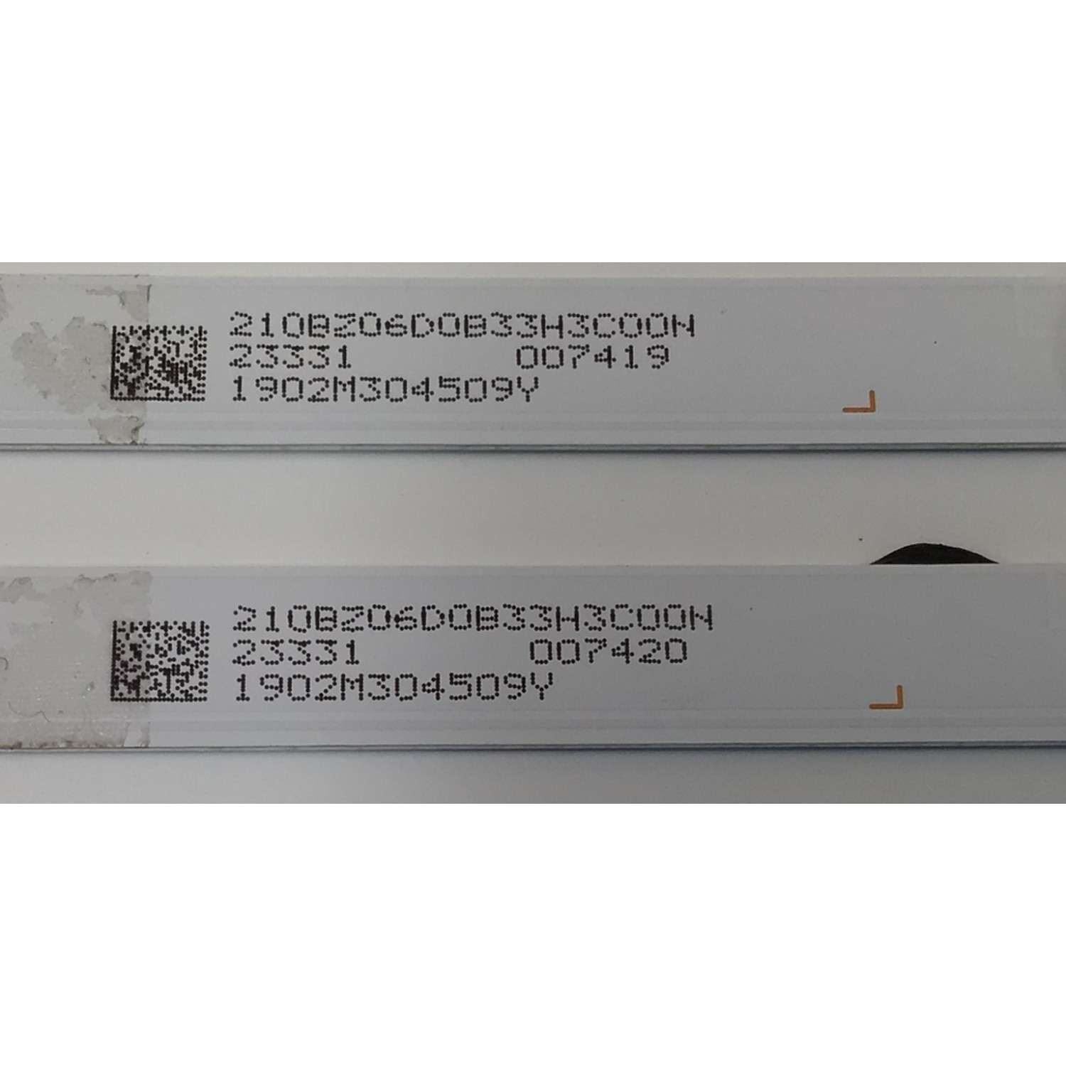 KIT DE LEDS ORIGINAL PARA TV ONN 2 PIEZAS / NUMERO DE PARTE 07-32MB42-YS3030-0D35-2X6 / 261501018510 / 210BZ06D0B33H3C00N / ZS-20221020 / 07-32MB42-YS3030-OD35-2X6 / E471763 / PANEL TPT320B5-XVN02.A REV:SG06B / MODELO 100012589 32" - Imagen 3
