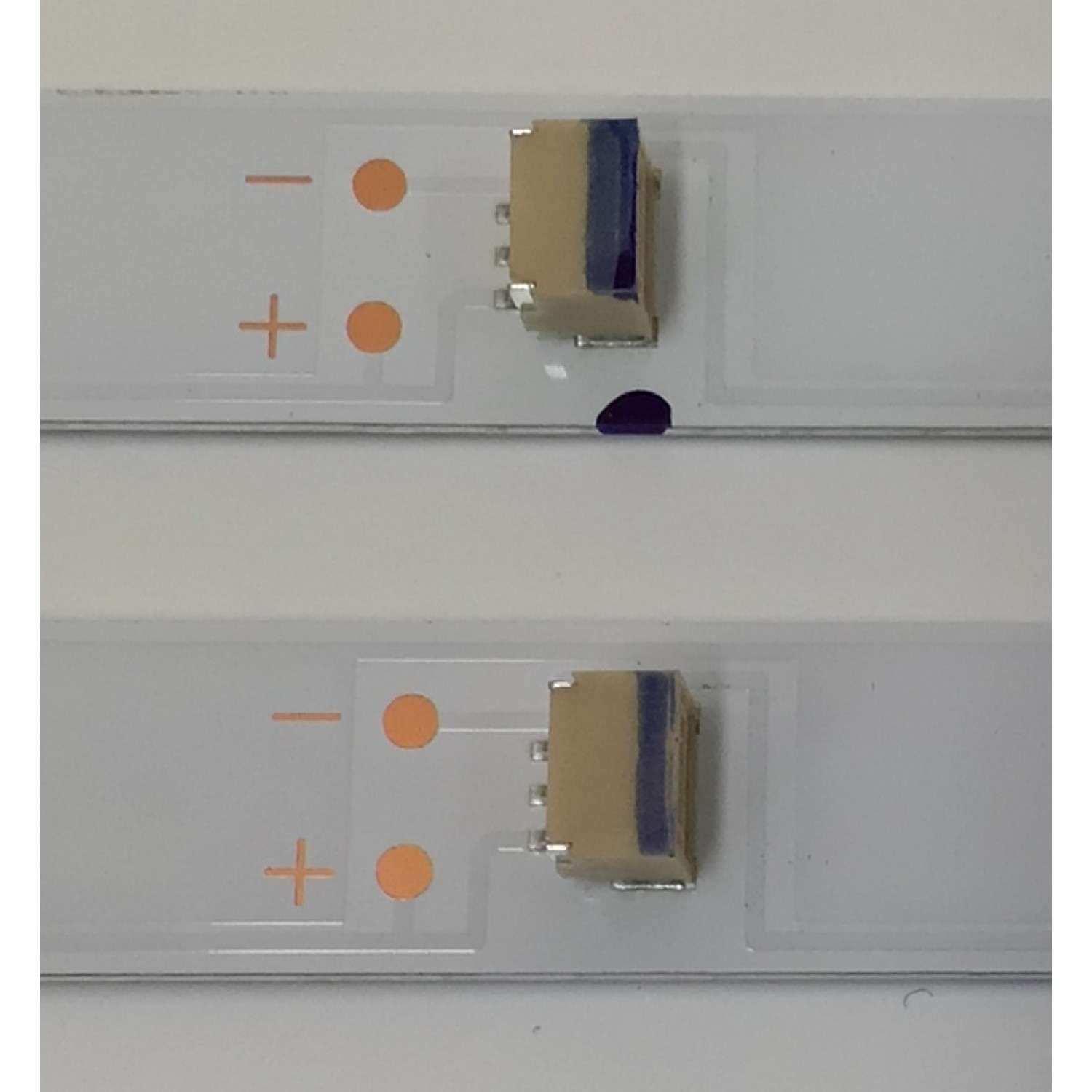 KIT DE LED'S PARA TV SHARP ((2 PIEZA)) / NUMERO DE PARTE 4708-K32DGF-A1113N11 / K320WDGF A1 / GZYH4708RA0 / 110206-32GF1041 / 23B003 / RF-231122-3230F432 / PANEL K320WDGF / DISPLAY CV320H2-F01 REV:03 / MODELO 2T-C32EF8URK - Imagen 5