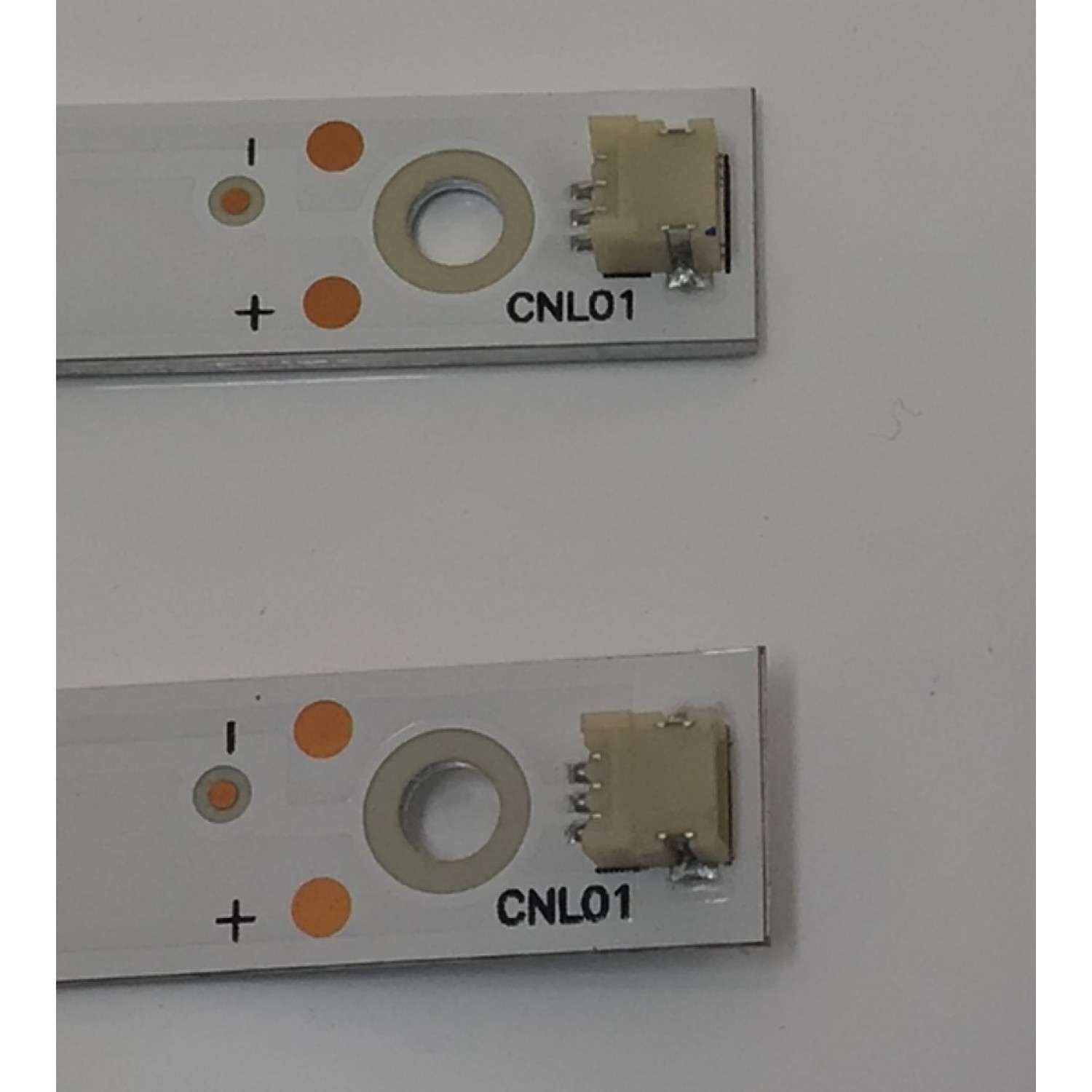 KIT DE LED'S PARA TV VIZIO ((2 PIEZAS)) / NUMERO DE PARTE  JL.D40061330-202KS-M / JL.D40061330-202KS-M_V01 / F8PKC000047P / PANEL V400HJ9-D03 / DISPLAY V400HJ9-D03 REV.C1 / MODELO D40F-J09 - Imagen 4