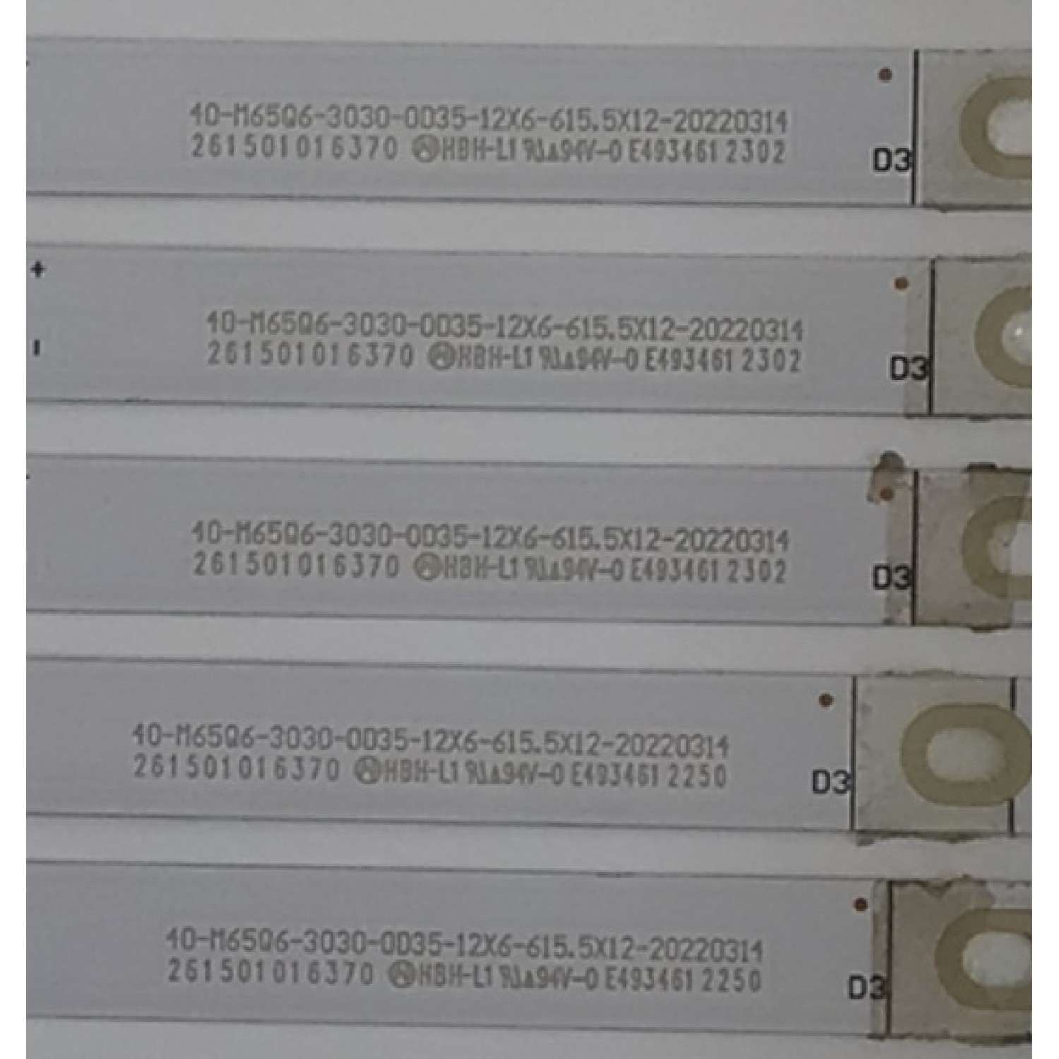 KIT DE LEDS ORIGINAL PARA TV VIZIO 12 PIEZAS / NUMERO DE PARTE 261501016370 / 40-M65Q6-30300D35-12X6-615.5X12-20220314 / 70401-01635BX / SVB650AQ9Y / DISPLAY HV650QUB-F70 / MODELO M65Q6M-K04 LBSFL5LY / M65Q6-L4 LBSFR7GZ - Imagen 2