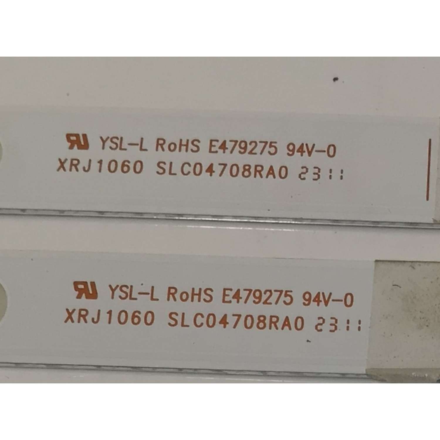 KIT DE LEDS ORIGINAL PARA TV SHARP 4 PIEZAS / NUMERO DE PARTE 4708-K50DGF-A3113N01 / K500WDGF A3 / XRJ1060 / SLC04708RA0 / 110409-50GF3021 / PANEL K500WDGF / DISPLAY CV500U5-T01 REV:01 / MODELO 4T-C50EL8UB / 100012585 50" / SI50URF - Imagen 4