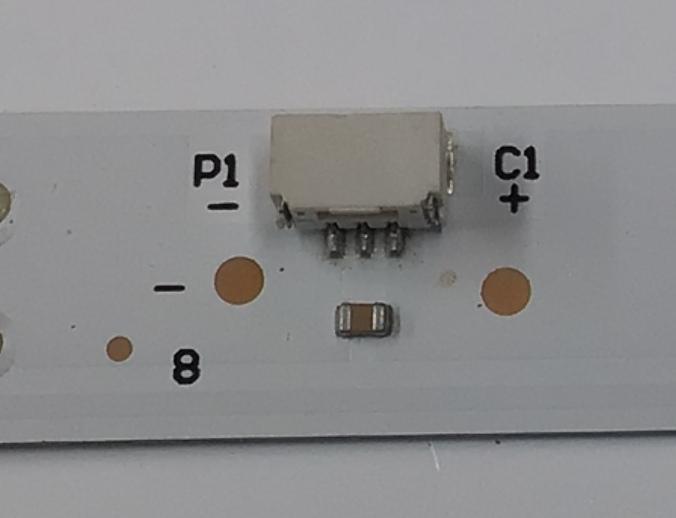 LED PARA TV TCL ORIGINAL 1 PIEZA / NUMERO DE PARTE 32HR330M13A0 V3 / 32F6B 13X1 / HR/03/210125 / 01Y6H/LM7RC2X2C / 4C-LB3213-HR02JC / PANEL LVW320NDEL / ST31551A07 / MODELO 32S331 - Imagen 2