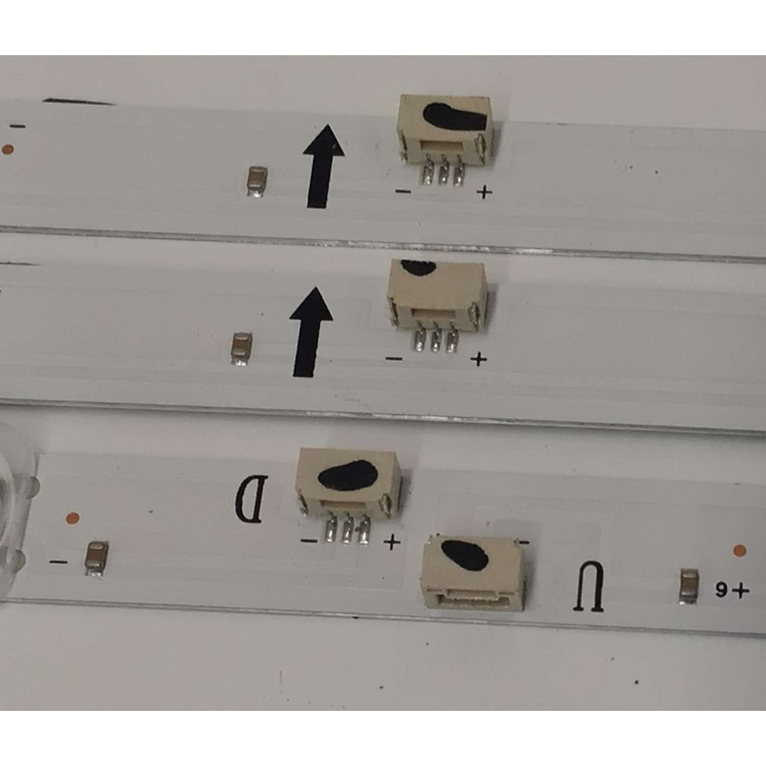 KIT DE LEDS PARA TV TCL ORIGINAL 3 PIEZAS / NUMERO DE PARTE  50HR332M12B1 / 50HR332M10A1 / 50HR332M12B1 V3 / 50HR332M10A1 V3 / 50HR332M12B1 V2 / 50HR332M10A1 V2 / PANEL LVU500NDJL / DISPLAY CV500U2-L02 REV:02 / MODELO 50S551G - Imagen 2