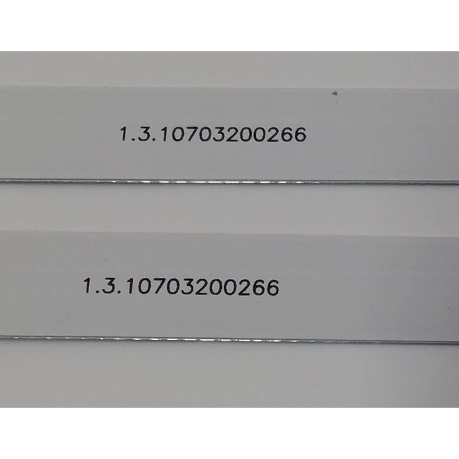 KIT DE LED´S PARA TV EVL 2 PIEZAS ORIGINALES / NUMERO DE PARTE MSG-T320-V6-3030-19001-2-06 / 1.3.1070320266 / PC67182A / 250-260LM / 9000-13000K / MODELO 32EVLSM - Imagen 4