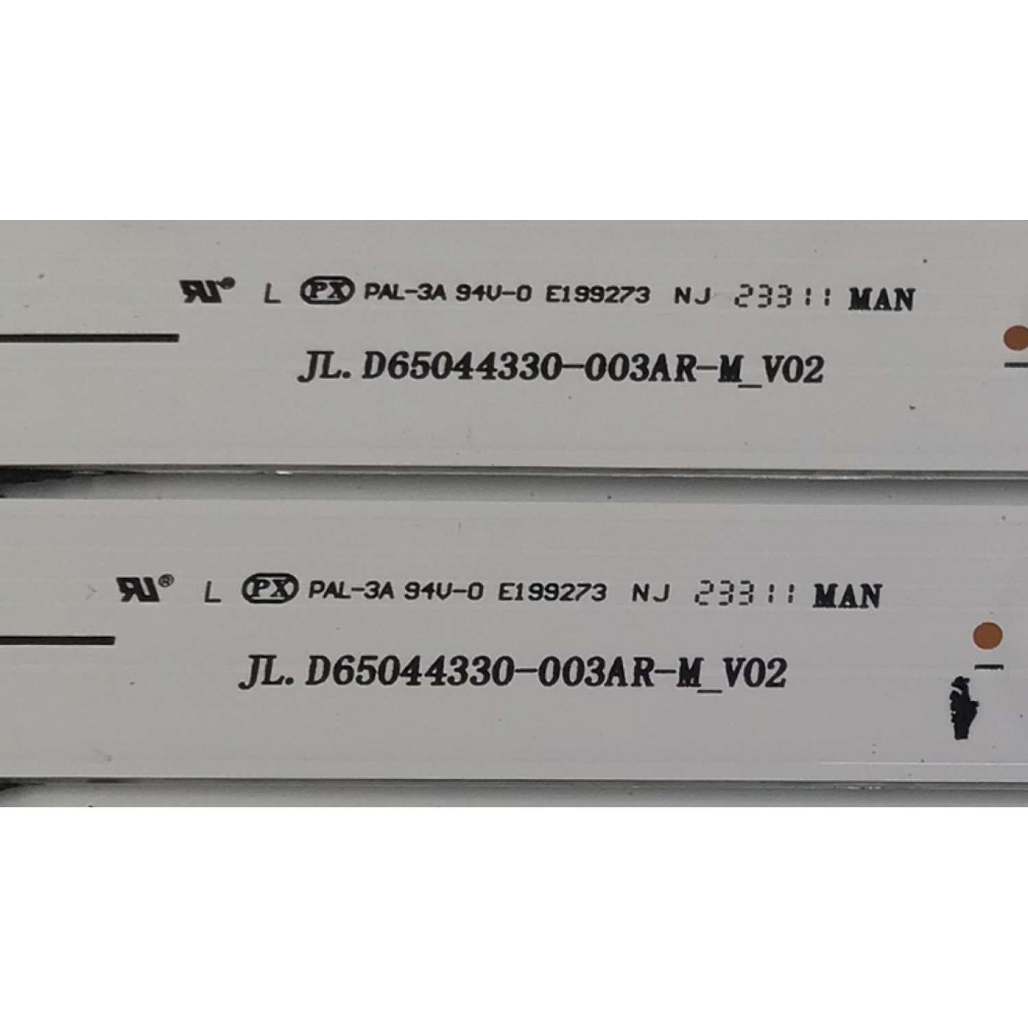 KIT DE LED´S PARA TV HISENSE 16 PIEZAS ORIGINALES / NUMERO DE PARTE JL.D65044330-003AL-M / JL.D65044330-003AR-M / JL.D65044330-003AL-M_V02  / JL.D65044330-003AR-M_V02 / PANEL HD650H3U52-T0LAK5 / HD650H3U52-T0LAK5+R+2023051701 / MODELO 65U6K - Imagen 4