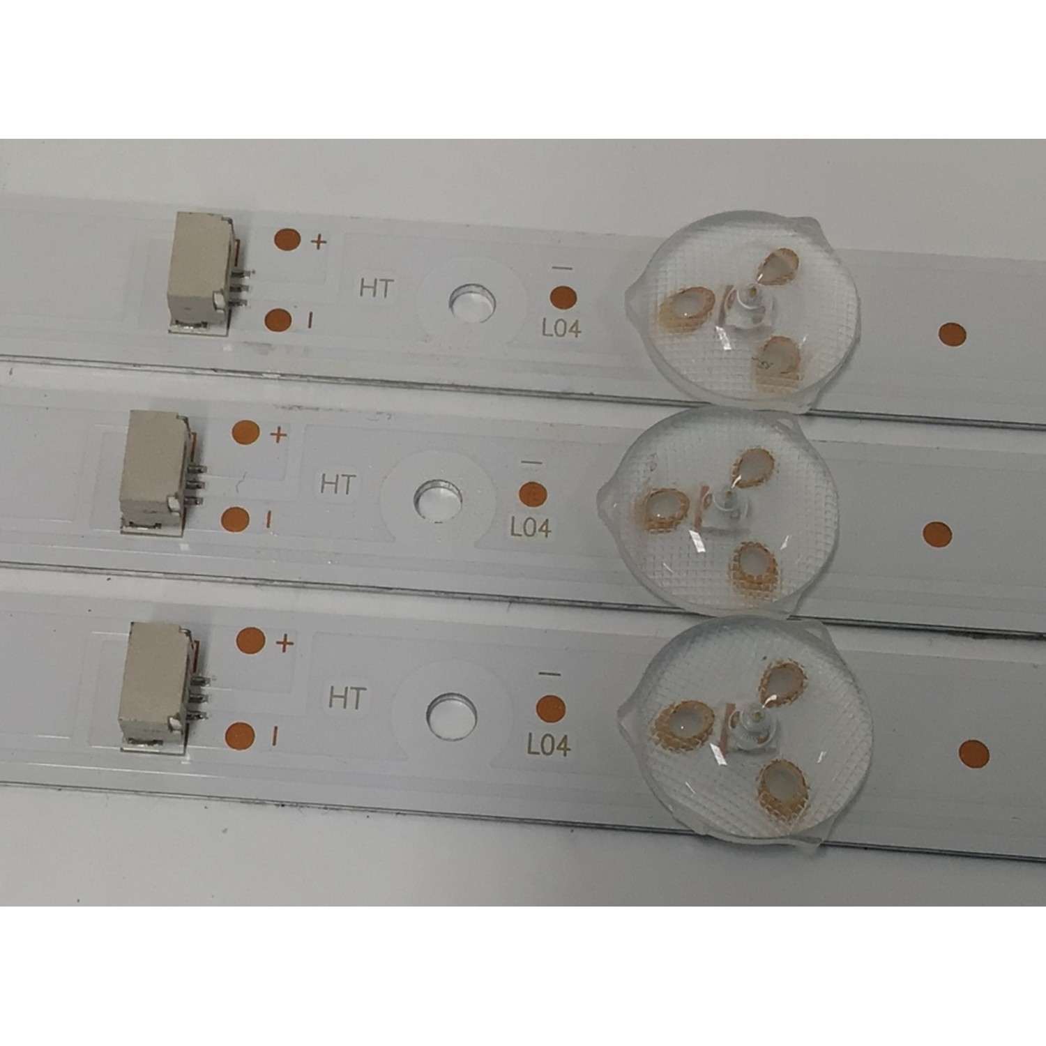 KIT DE LED'S PARA TV PIONEER ORIGINAL 3 PIEZAS / NUMERO DE PARTE JL.D43071330-004AS-M / JL.D43071330-004AS-M_V01 / 4C-LB430T-JFAC / 18BC530 / N190226 / T408 / 021910 / MODELO PLE-43S08FHD - Imagen 3
