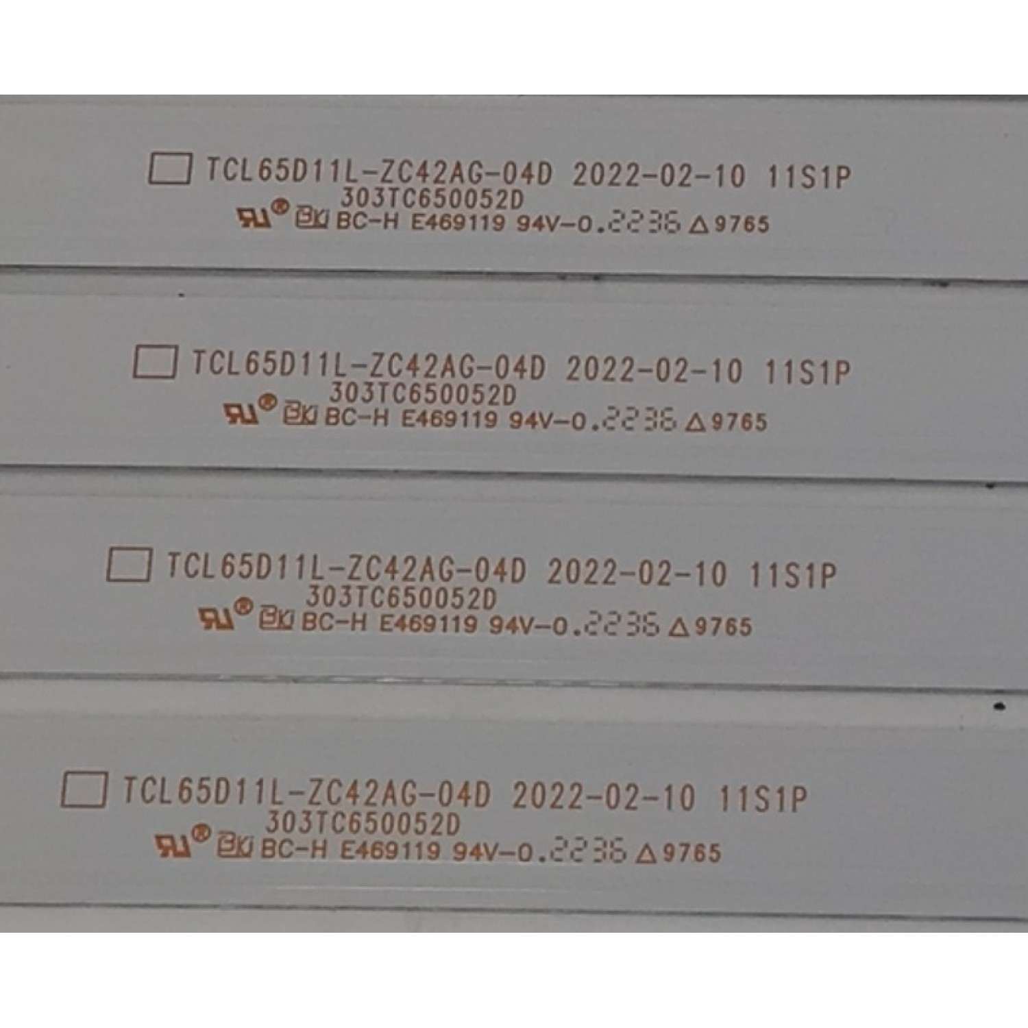 KIT DE LEDS PARA TV PHILIPS ORIGINAL 10 PIEZAS / NUMERO DE PARTE 303TC650053D / 303TC650052D / TCL65D11R-ZC42AG-04D / TCL65D11L-ZC42AG-04D / TC650M31 / 220908BC08 / MODELO 65PUL6673 / 65PUL6673/F7 - Imagen 3