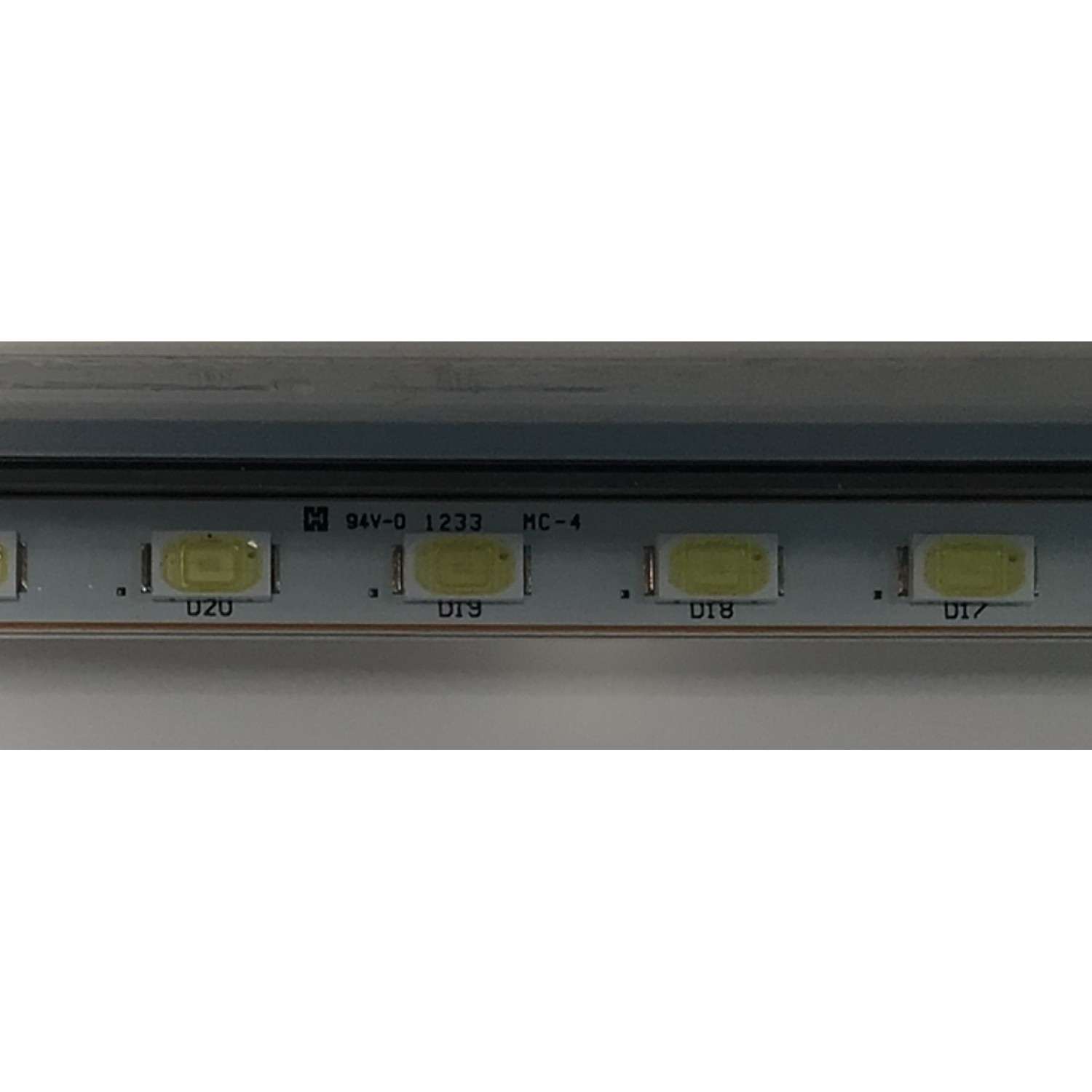 KIT DE LEDS PARA TV WESTINGHOUSE ORIGINAL 2 PIEZAS / NUMERO DE PARTE 1233 MC-4 / MM2L2 / 94V-0 / WR / WL / MODELO UW40T8LW - Imagen 2