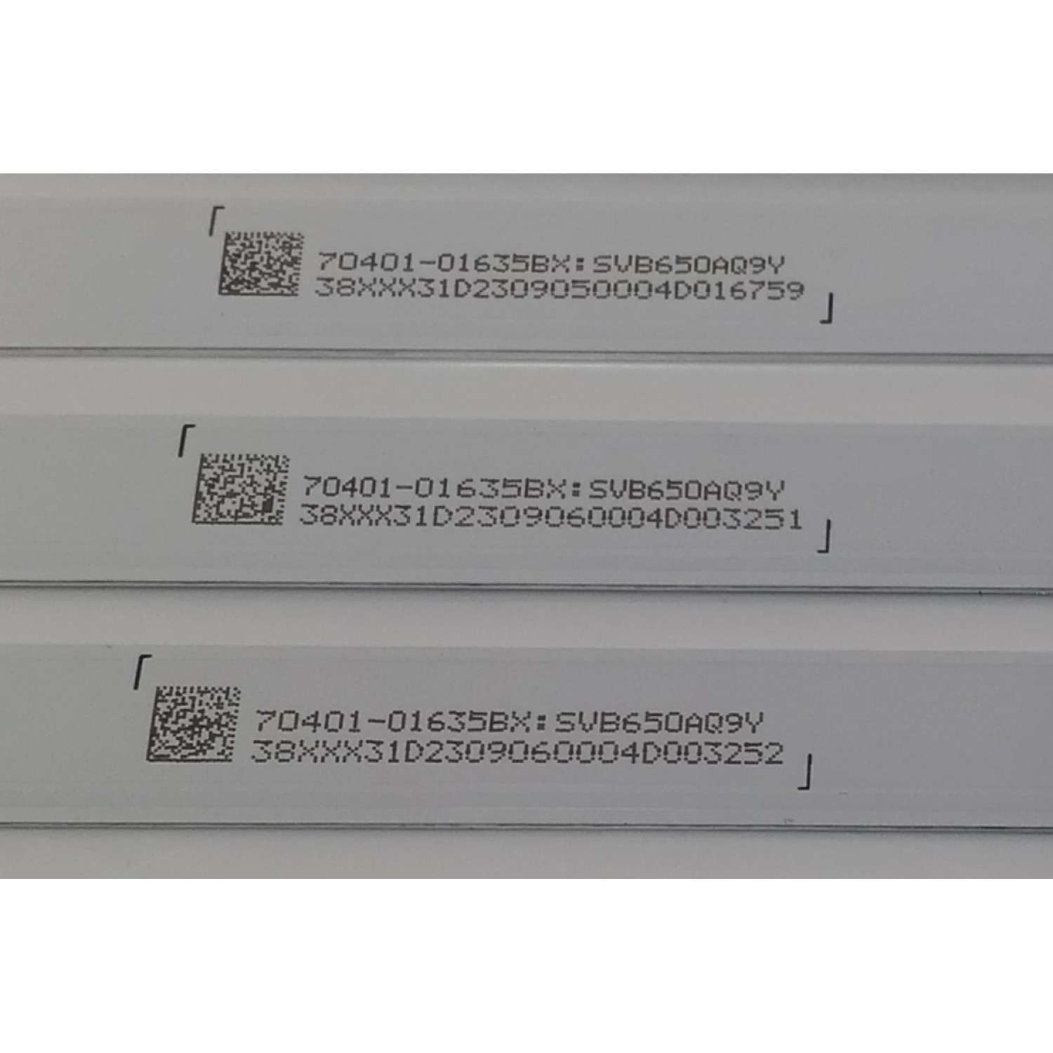 KIT DE LEDS PARA TV VIZIO ORIGINAL / INCOMPLETO SOLO 11 PIEZAS / NUMERO DE PARTE 261501016370 / 40-M65Q6-3030-0D35-12X-615.5X12-20220314 / SVB650AQ9Y / D2309060004D0 / D2308110004D0 / BOEI650WQ1 / MODELO M65Q6-L4 / KIT CONSTA ORIGINALMENTE DE 12 PIEZAS - Imagen 3