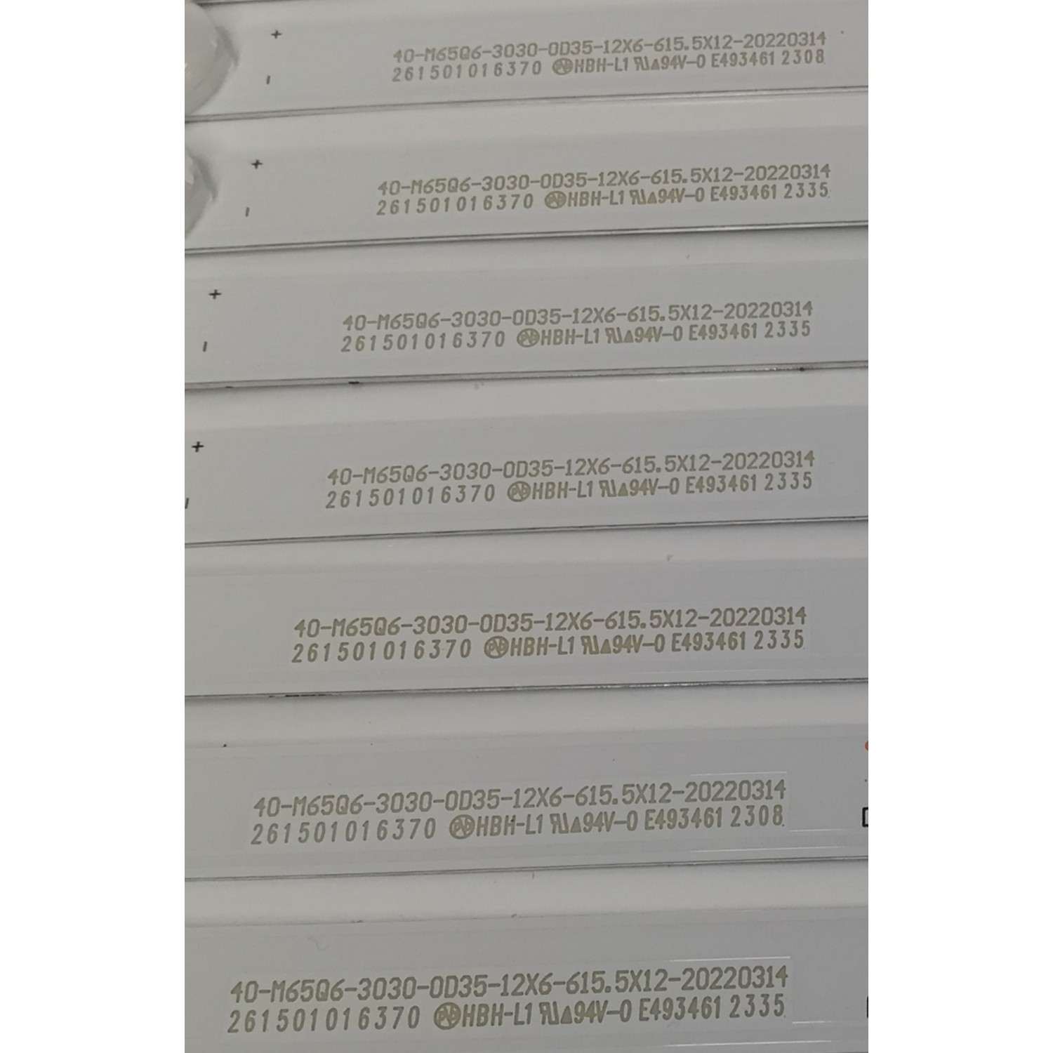KIT DE LEDS PARA TV VIZIO ORIGINAL / INCOMPLETO SOLO 11 PIEZAS / NUMERO DE PARTE 261501016370 / 40-M65Q6-3030-0D35-12X-615.5X12-20220314 / SVB650AQ9Y / D2309060004D0 / D2308110004D0 / BOEI650WQ1 / MODELO M65Q6-L4 / KIT CONSTA ORIGINALMENTE DE 12 PIEZAS - Imagen 4
