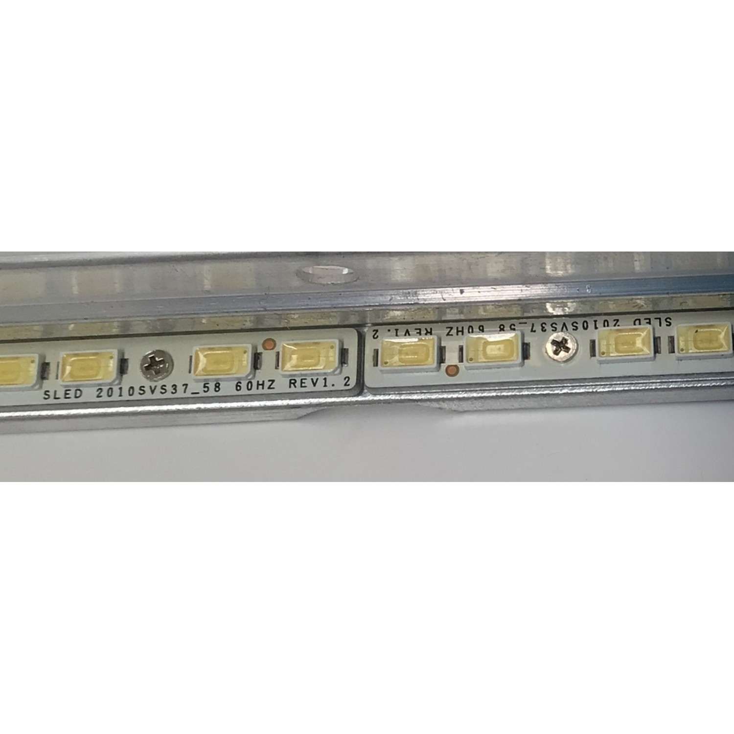 LED PARA TV SAMSUNG ORIGINAL 1 PIEZA / NUMERO DE PARTE 2010SVS37 / SLED 2010SVS37_58 60HZ REV1.2 / PANEL T370FAE1-DA / MODELO UN37C5000QF - Imagen 3