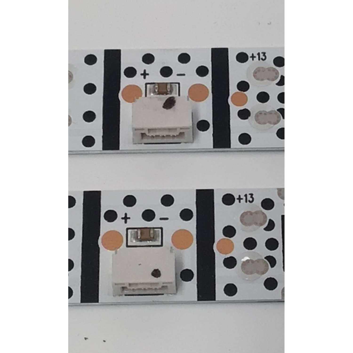 KIT DE LEDS PARA TV TCL ORIGINAL 2 PIEZAS / NUMERO DE PARTE TCL65LB20 / TCL65LB20_3030F2.4D_V1.0_20211207 / B0101-00618 / C0092 / ZMJK / 13023 / FB9 / 0 / 230724 / 02642 / TG / 230724 / 02641 / TG / PANEL LVU650NDEL / MODELO 65S450F - Imagen 4