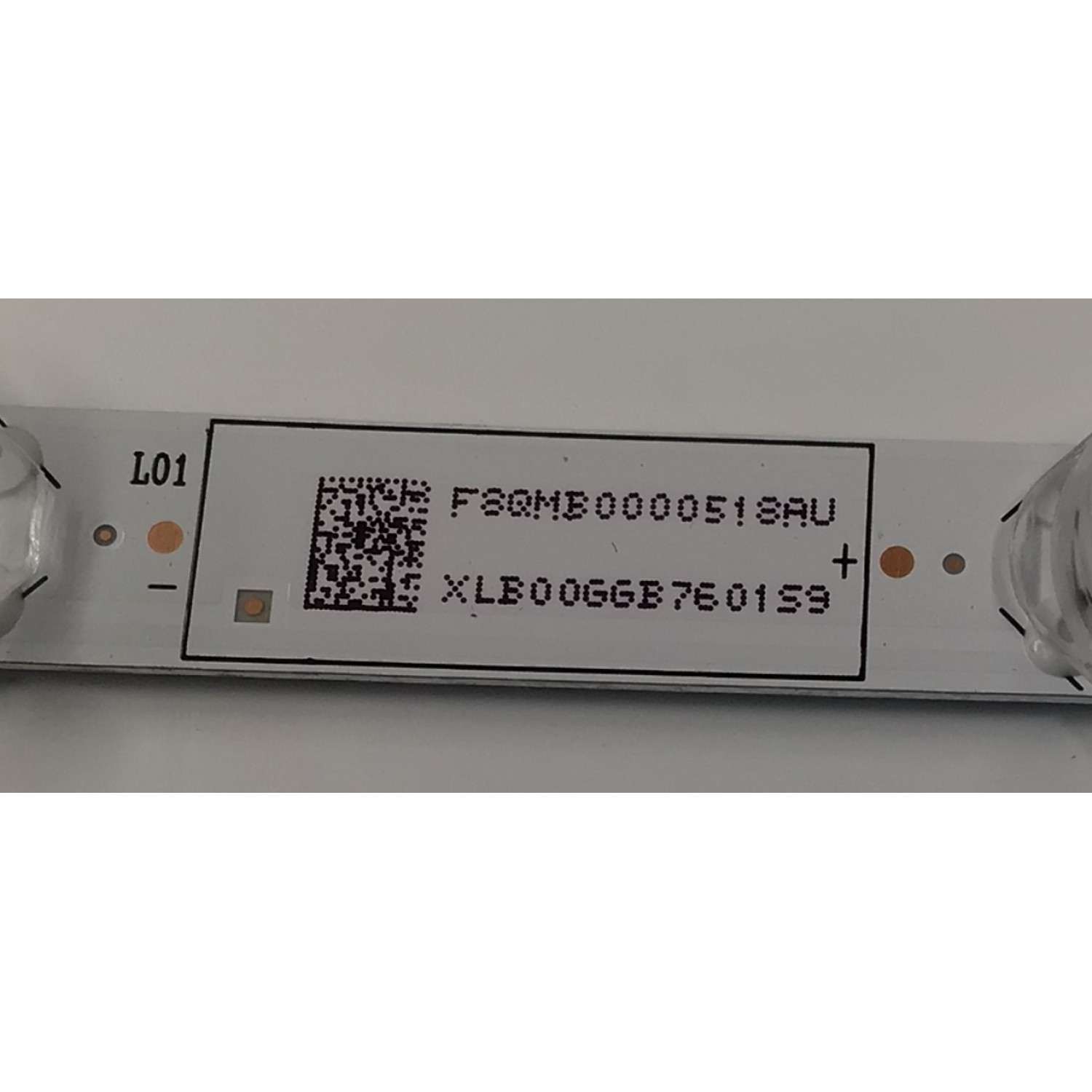 LED ORIGINAL PARA TV VIZIO 1 PIEZA / NUMERO DE PARTE JL.D400C1330-202BS-M / JL.D400C1330-202BS-M_V01 / F8QMB0000518AU / XLB00GGB7601S9 / 231024 01 / PANEL V400HJ9-E03 REV.C1 / DISPLAY V400HJ9-203 / MODELO VFD40M-0809 / VFD40M-0809 LNIS6GA - Imagen 3