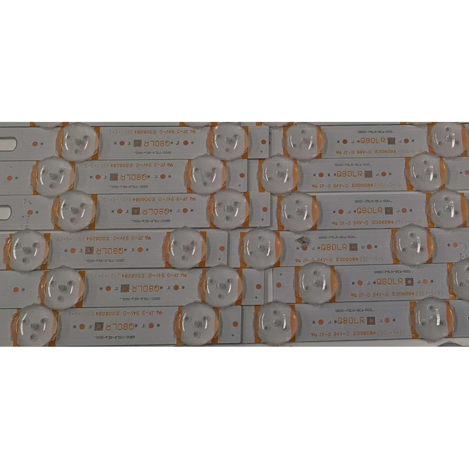 KIT DE LEDS ORIGINAL PARA TV SAMSUNG 42 PIEZAS / NUMERO DE PARTE BN96-56361A / BN96-56362A / Q80C-75LR-8EA-R00 / Q80LR / Q80C-75M-12EA-R00 / Q80M / 56361A / 56362A / V3Q8-750SMB-R0 / V3Q8-750SMA-R0 / PANEL CY-TC075FKEV1H / DISPLAY  HV750QUB-S7B / MODELO QN75Q80CAFXZA / QN75Q80CDFXZA - Imagen 6