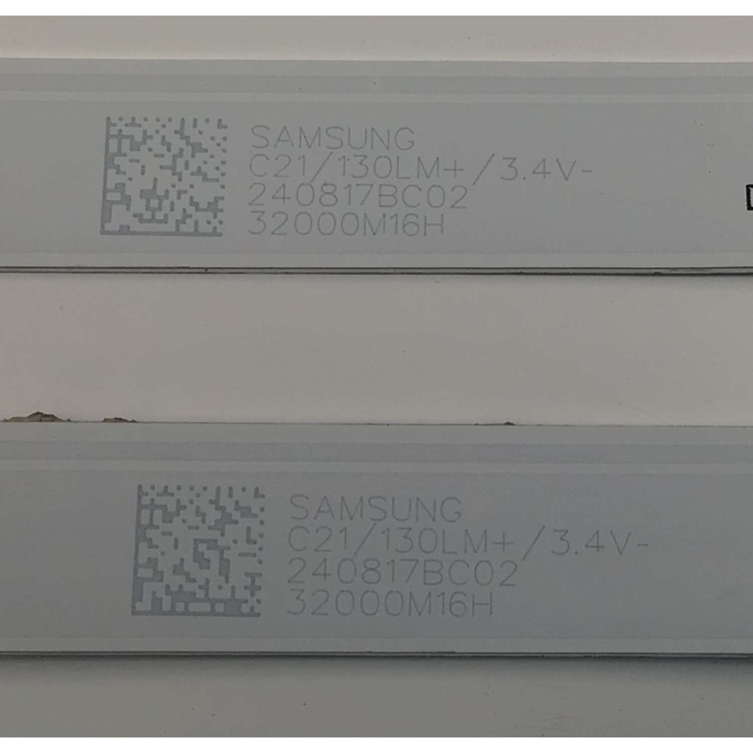 KIT DE LEDS ORIGINAL PARA TV ONN 2 PIEZAS / NUMERO DE PARTE 30332006002DS / LED32D06-ZC22AG-03DSEZ / 240817BC02 / 32000M16H / PANEL T320XVN02.H / DISPLAY T320XVN02.H / MODELO 100012589 32" - Imagen 4