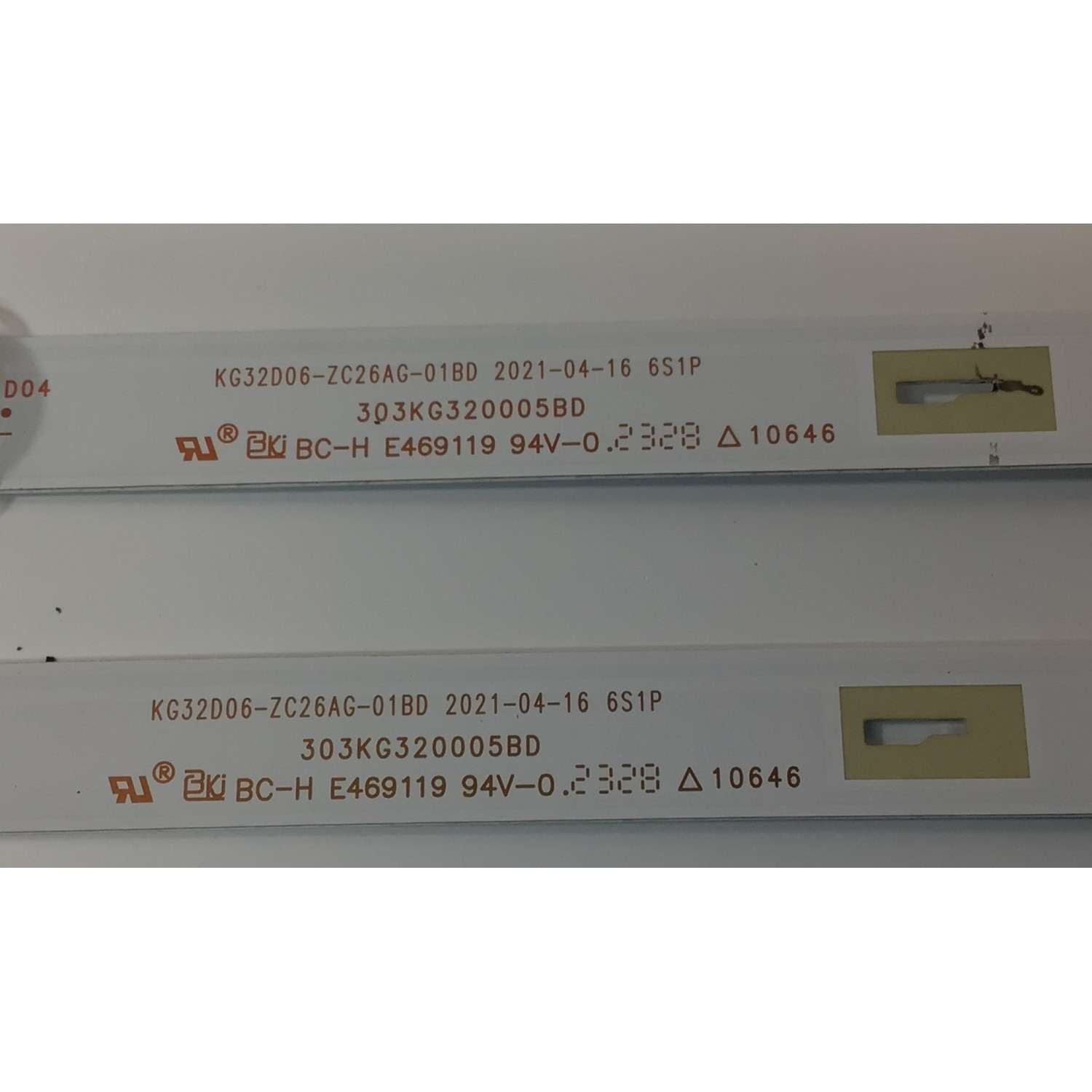 KIT DE LEDS ORIGINAL PARA TV ONN 2 PIEZAS / NUMERO DE PARTE 303KG320005BD / 303KG320005 / KG32D06-ZC26AG-01BD / KG32D06-ZC26AG-01 / 4708-K320WD-A1113N51 / K320WDD1 A1 / 230731AB05 / 2010102266 / BMTC/KG320M05 / PANEL K320W001 / MODELO 100012589 32" - Imagen 5
