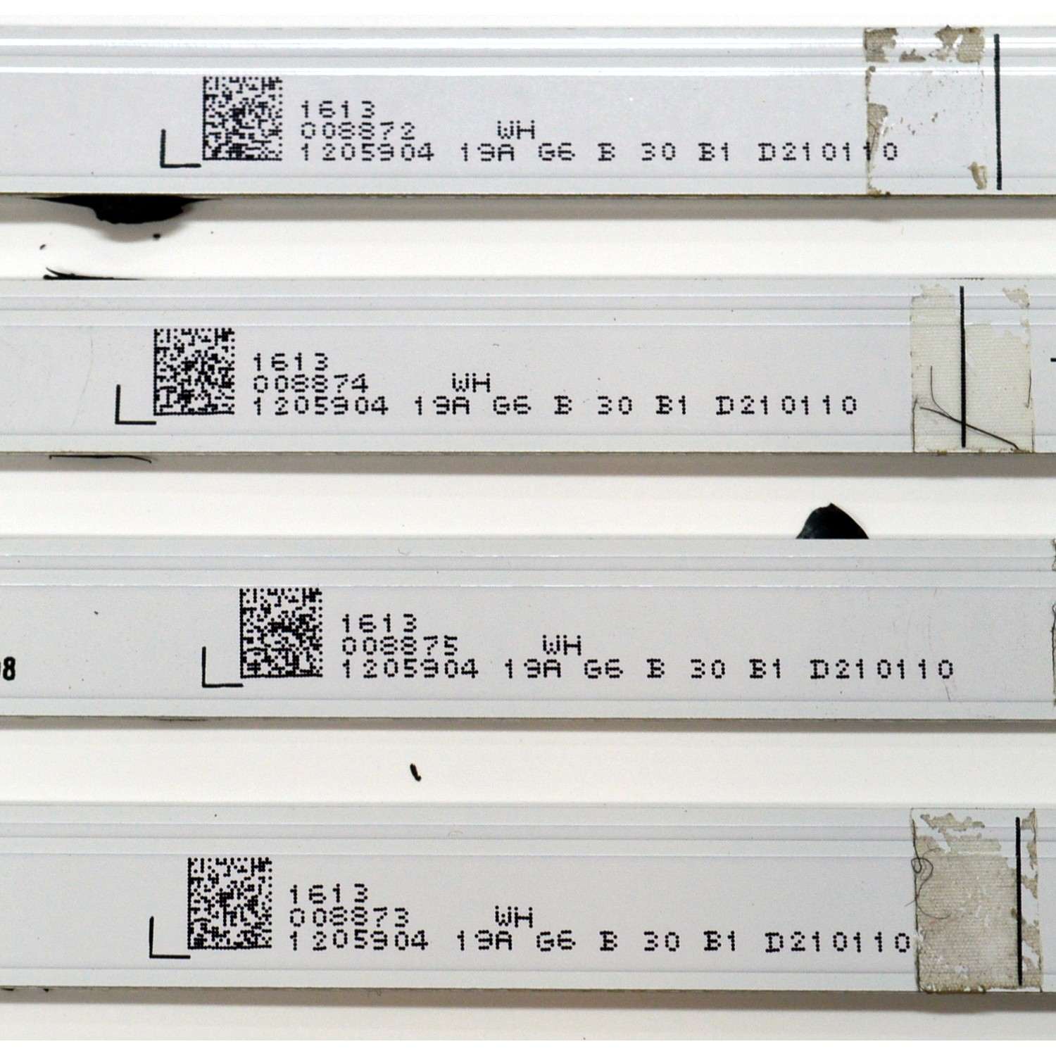 KIT DE LEDS ORIGINAL PARA TV HISENSE 4 PIEZAS / NUMERO DE PARTE JL.D550A1330-003AS-M / JL.D550A13330-003AS-M_V02 / FZD-03E348124HN / 1205904 / D210110 / MODELO 55H6F - Imagen 3