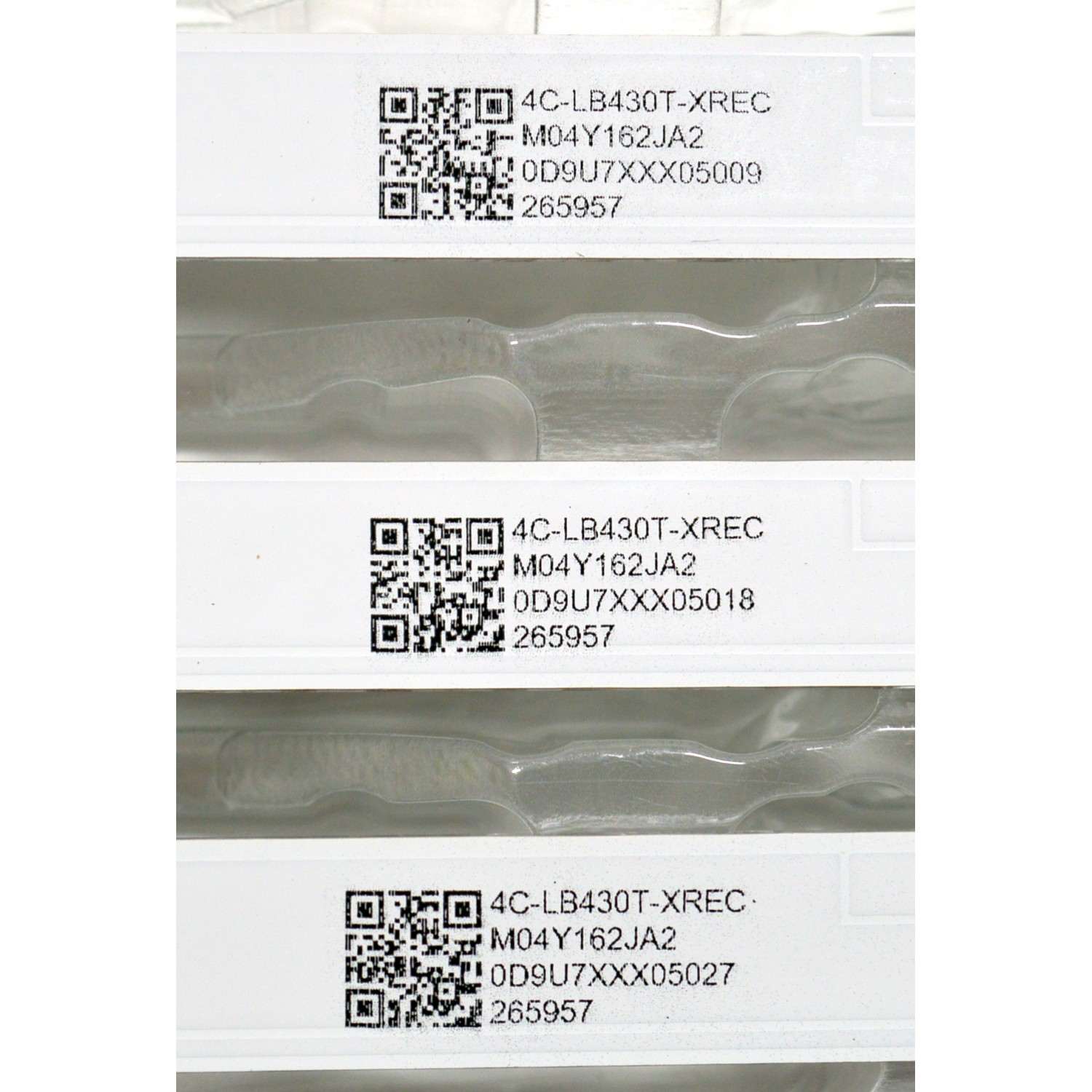 KIT DE LEDS ORIGINAL NUEVOS PARA TV HKPRO 3 PIEZAS / NUMERO DE PARTE CRH-AT43D2000303007039C4REV1.1 / 4C-LB430T-XREC / AT43D2000 / E479275 / 265957 / MODELOS HKP43SM9 / LD43FS-C50 - Imagen 3