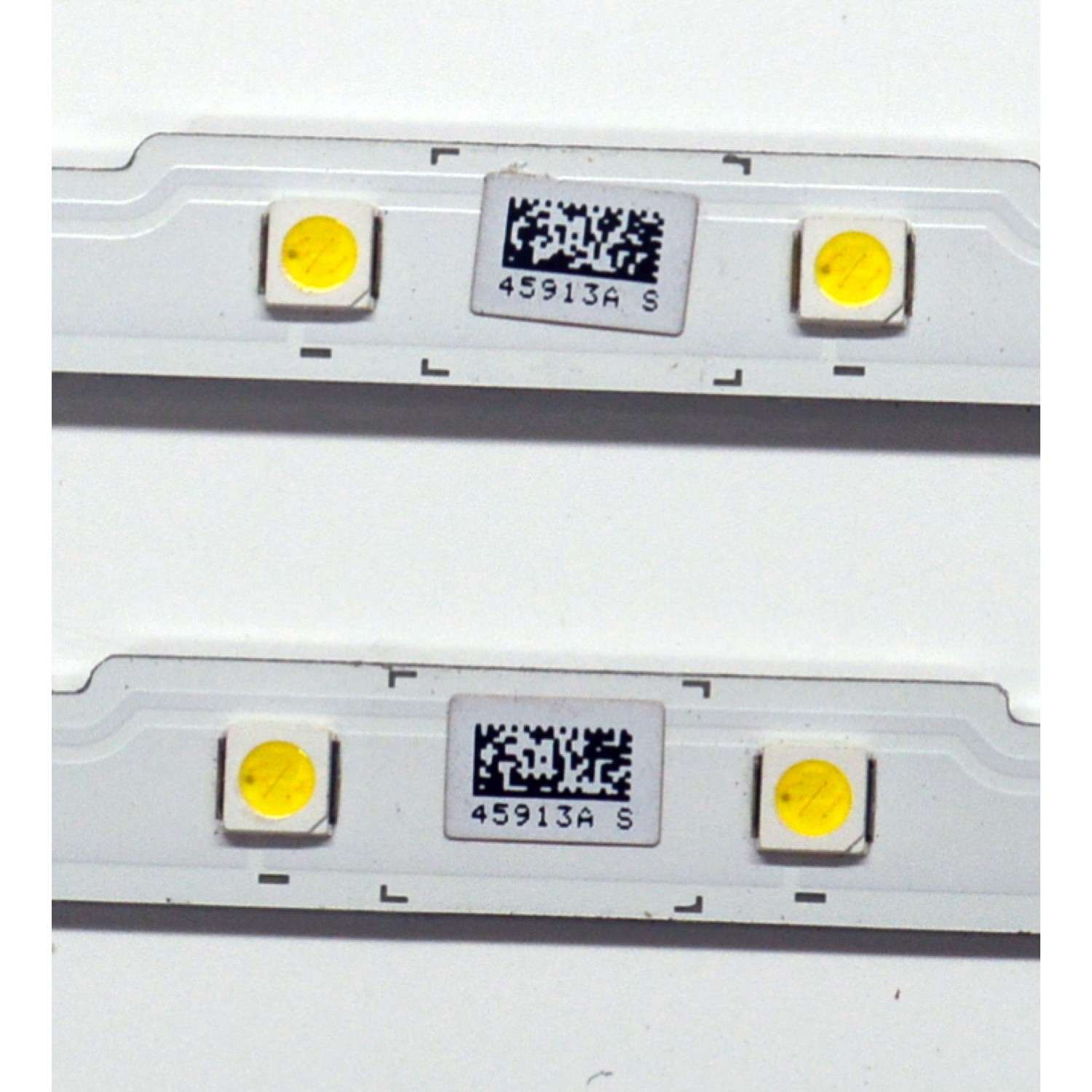 KIT DE LEDS ORIGINAL PARA TV SAMSUNG 2 PIEZAS / NUMERO DE PARTE BN96-45913A / LM41-00613A / L1_NU7.1/7.3 E5_CDM_S20(2) R1.2_S1C_100 / 45913A / PANEL CY-CN055HGLV2H / MODELO LH55WM / LH55Q / LH55B / HG55E / HG55R / HG55N / HG55AJ / UA55TU / UE55NU / GU55TU - Imagen 2