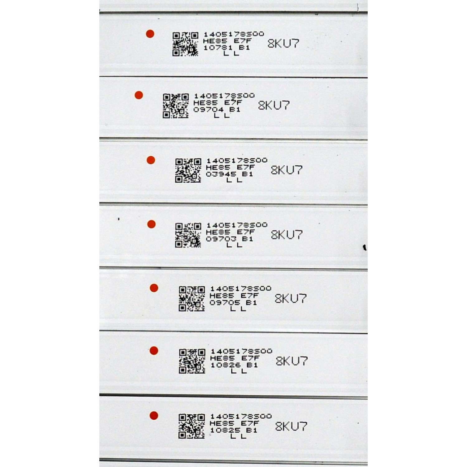 KIT DE LEDS ORIGINAL PARA TV HISENSE 12 PIEZAS / NUMERO DE PARTE LB8500V V0 / HD850H1U51-TAL6B1+2024060601+LB8500V V0 / 1405178500 / HE85 E7F / 8KU7 / PANEL HD850H1U51-TAL6B1\ROH / DISPLAY T850QVN03.4 / MODELO 85R6030N - Imagen 3