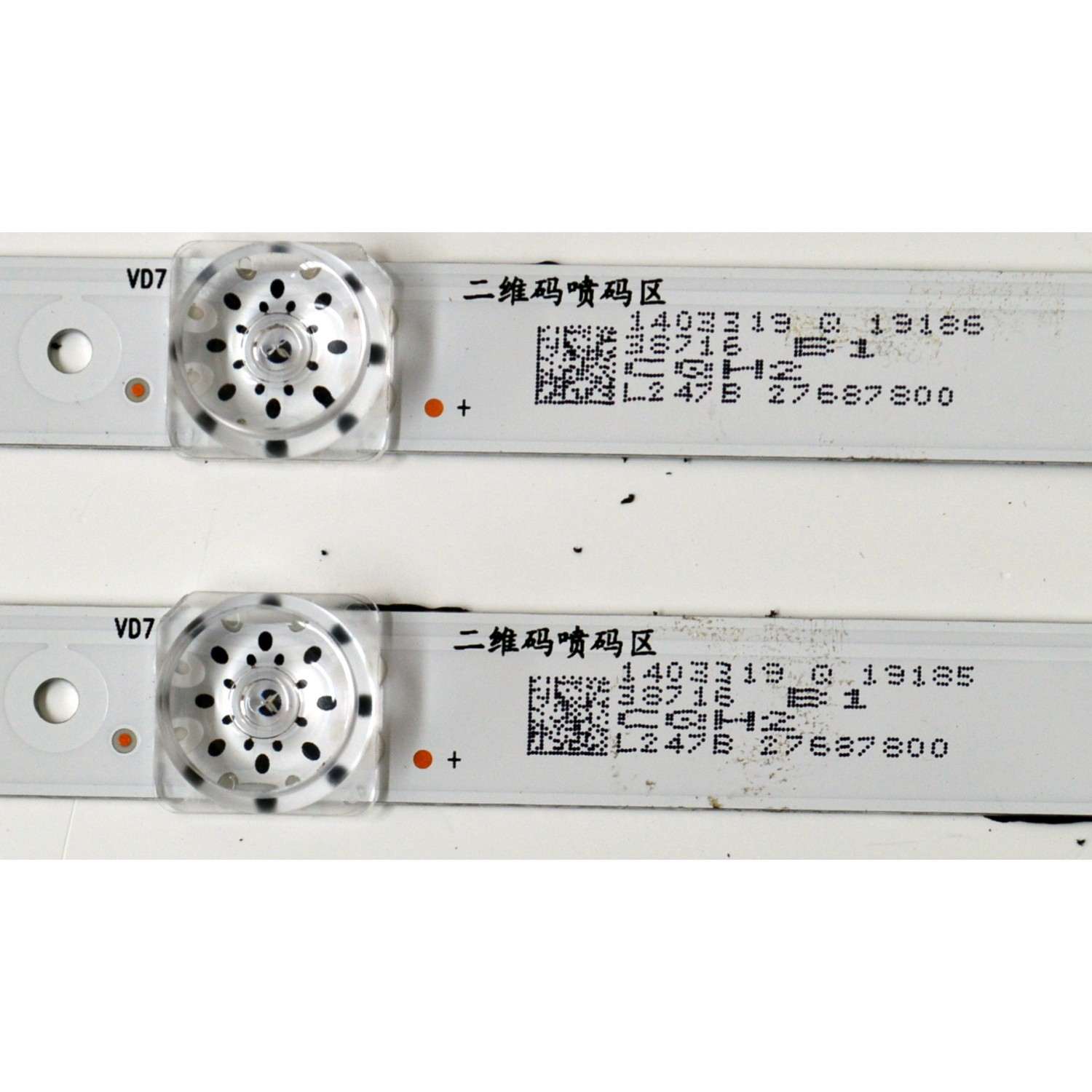 KIT DE LEDS ORIGINAL PARA TV HISENSE 2 PIEZAS / NUMERO DE PARTE BK55H1U63B3030T0214362 / CRH-BK55H1U63B3030T0214362-REV1.6 / HD550HIU63-T0L4 / 2023053105 / BK55H1U63B / 1403319 / PANEL JHD550H1U62-T0LA / DIPSLAY PT550GT08-1 VER.1.0 / MODELO 55R6030N / 55A6NV  - Imagen 4