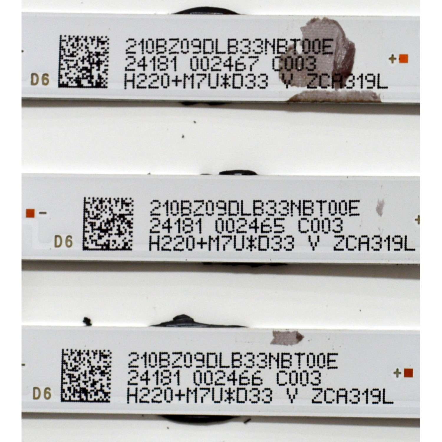 KIT DE LEDS ORIGINAL PARA TV VIZIO 6 PIEZAS / NUMERO DE PARTE LBM700M0901 / LBM700M0901-BC-3(HF)(0)(L)(HR) / LBM700M0901-BD-3(HF)(0)(L)(HR) / 210BZ09DLB33NBT00E / 210BZ09DRB33NBT00E / PANEL TPT700WR-U2T01.D / DISPLAY CV700U2-T01 REV:04 /MODELO V4K70M-0801 - Imagen 4