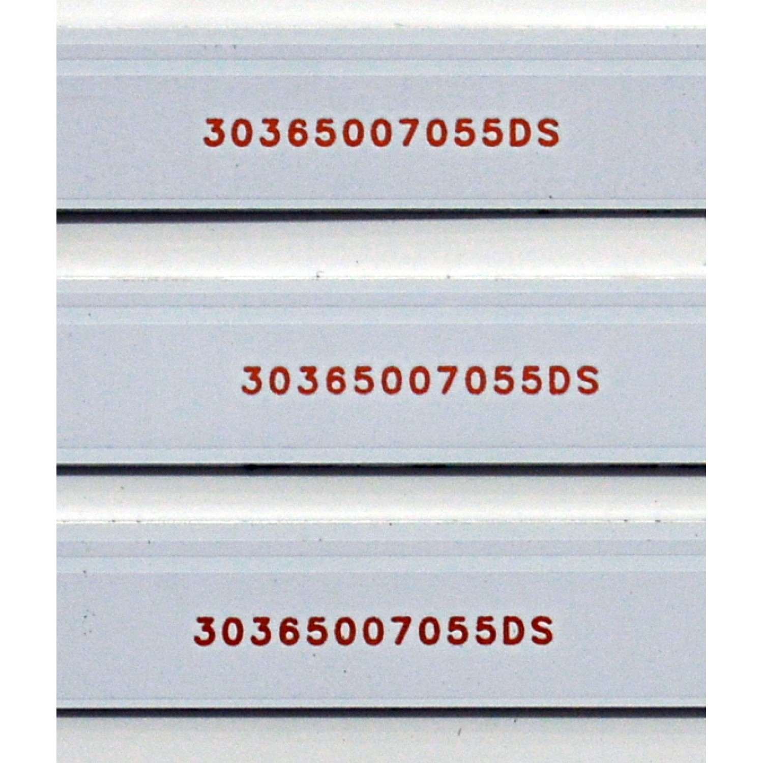 KIT DE LEDS ORIGINAL PARA TV VIZIO 8 PIEZAS / NUMERO DE PARTE 30365007055DS / LED65D07-ZC62AG-12DSEZF / 240909AF02 / 65000M97SH / 7S1P / PANEL V650DJB-Q02 (D2) / DISPLAY JR645R3HA3L / MODELO V4K65M-0810 / V4K65M-0810 LMC1VHA - Imagen 5