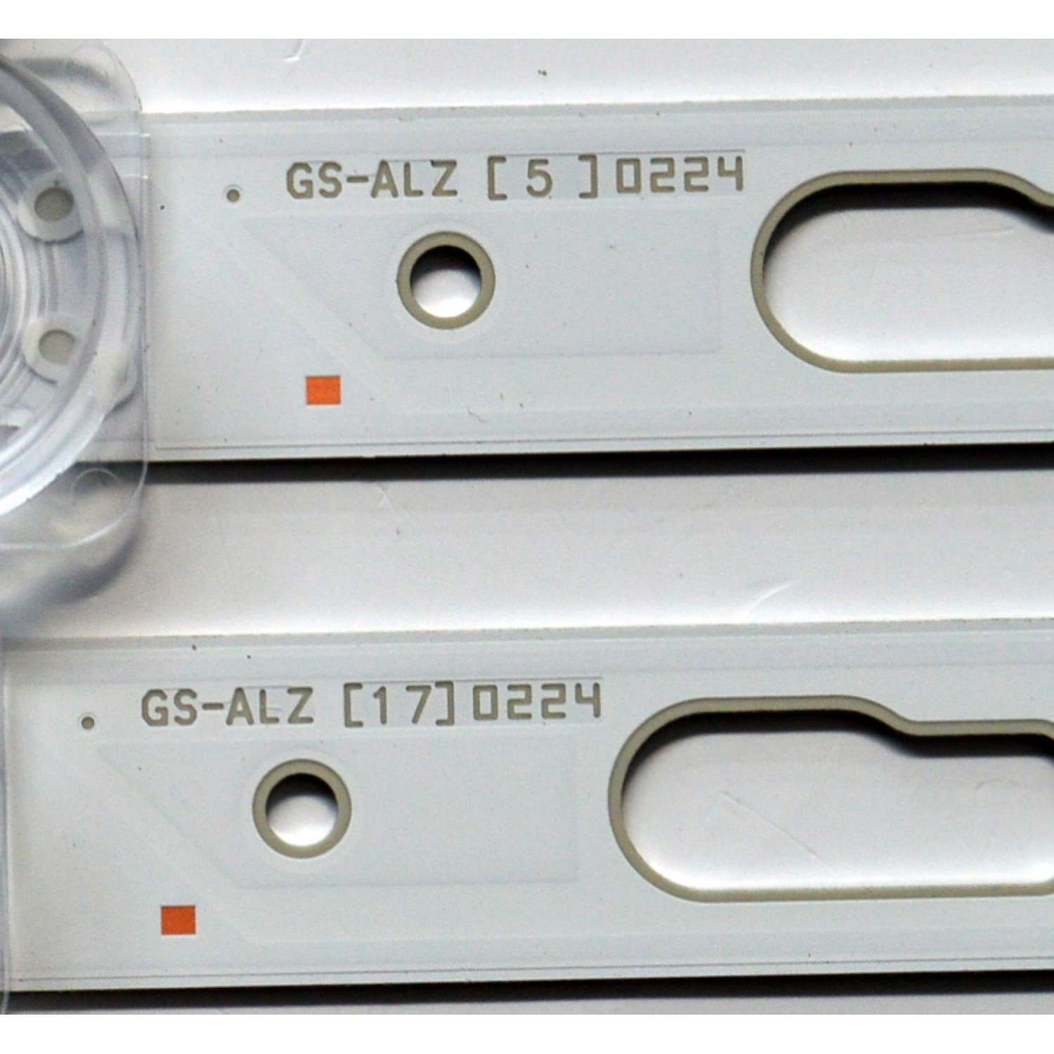 KIT DE LEDS ORIGINAL PARA TV SAMSUNG 12 PIEZAS / NUMERO DE PARTE BN96-58296A / BN96-58295A / BN96-58294A / V4D7 750SMC-R0 / V4D7 750SMB-R0 / V4D7 750SMA-R0 / GS-ALZ / 58296A / 58295A / 58294A / MODELO UN75DU7200DXZA UB01 / UN75DU7200BXZA BC02 - Imagen 4