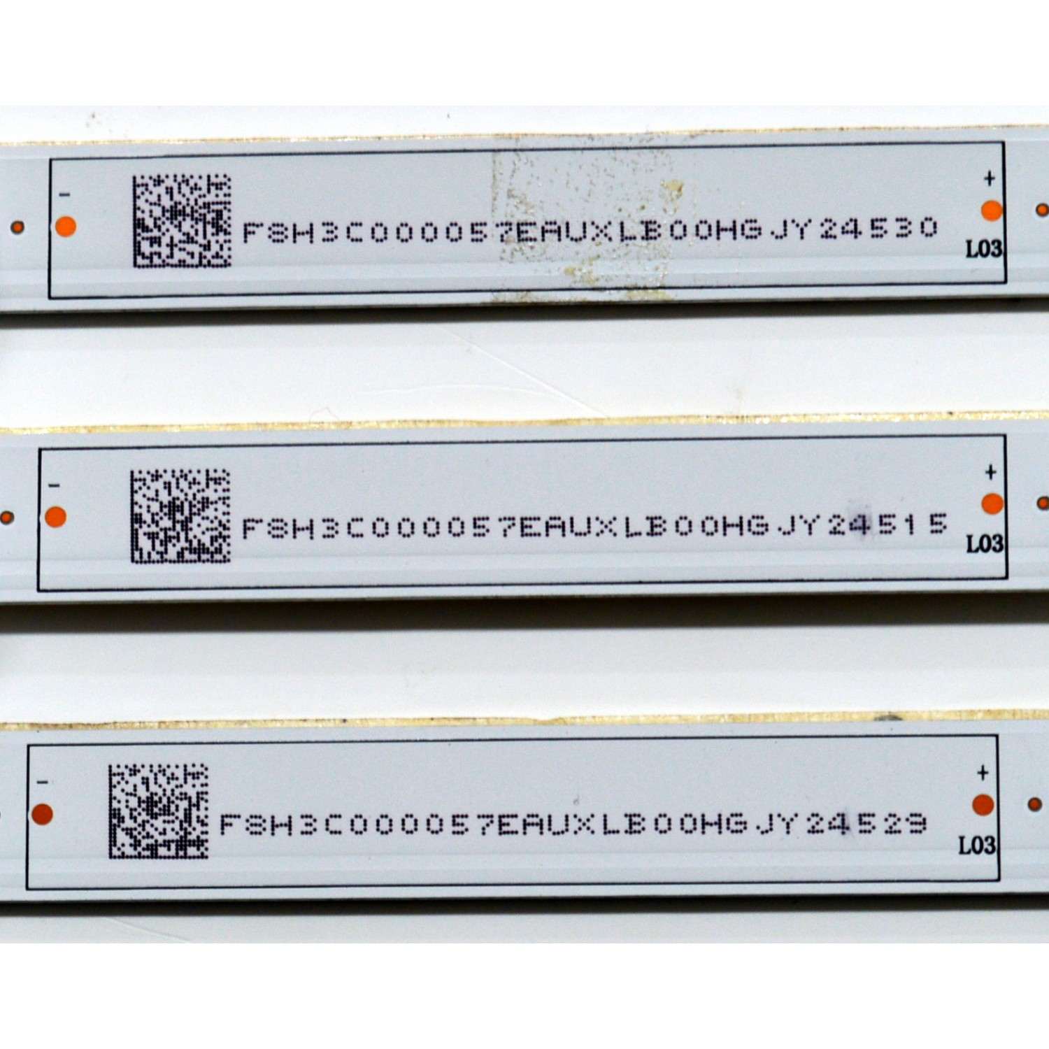 KIT DE LEDS ORIGINAL PARA TV VIZIO 3 PIEZAS / NUMERO DE PARTE JL.D500A1330-202AS-M / JL.D500A1330-202AS-M_V01 / 2406240129 / F8H3C000057EAXLB00HGJY / PANEL V500DJ7-E03 REV.CQ / V500DJ7-203 / MODELO VQD50S-0809 / VQD50S-0809 LIAIW2AA - Imagen 2