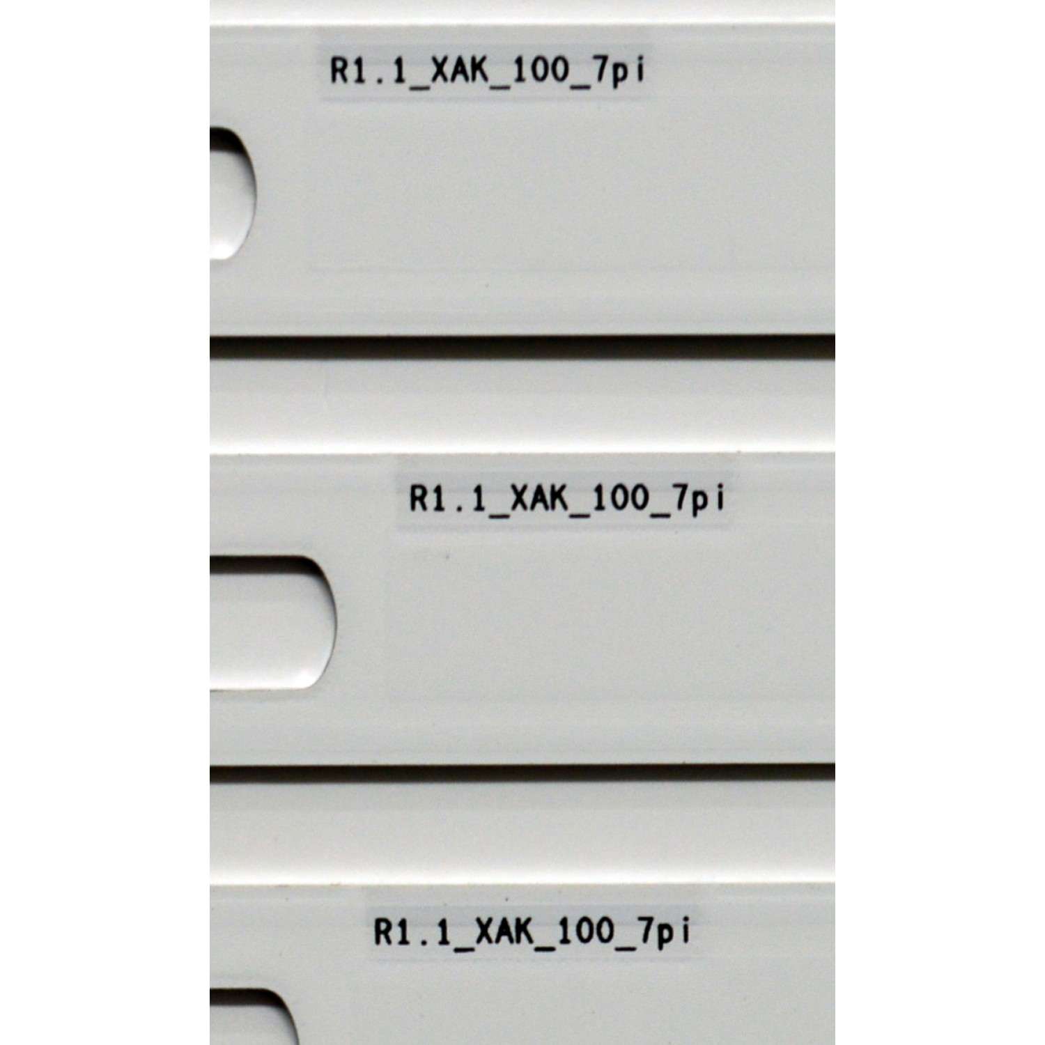 KIT DE LEDS ORIGINAL PARA TV SAMSUNG 6 PIEZAS / NUMERO DE PARTE BN96-58288A / BN96-58290A / LM41-01149A / LM41-01150A / L1_DU7K_F0_CFM_L8(1) / L1_DU7K_F0_CFM_R9(1) / R1.1_XAK_100_7PI / PANEL CY-BD060HGSV1H / DISPLAY JE601R3HD3K /MODELO UN60DU6900FXZA UA01 - Imagen 7